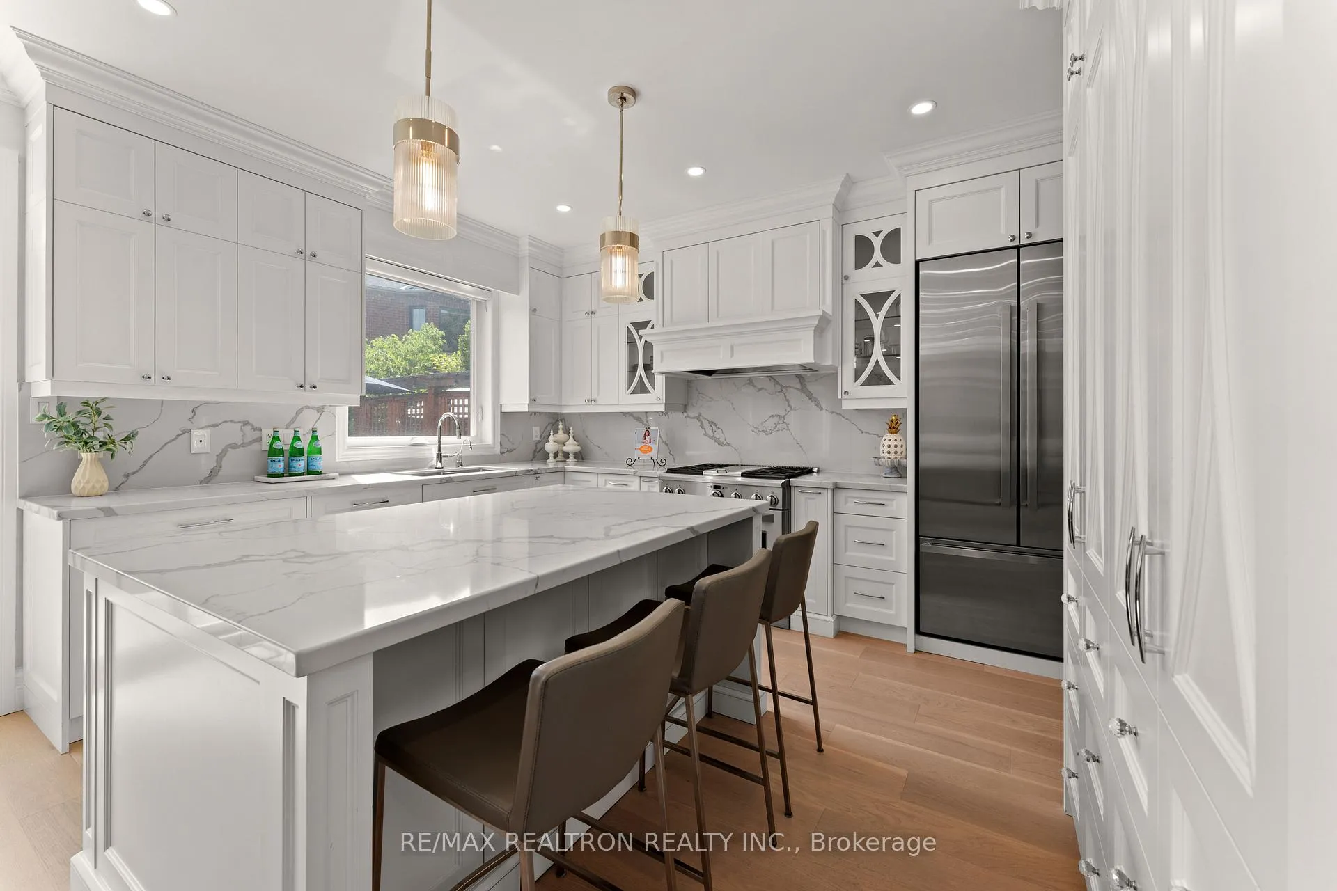 Photo 10 of 43 Basie Gate, Vaughan, Patterson — HOMEH