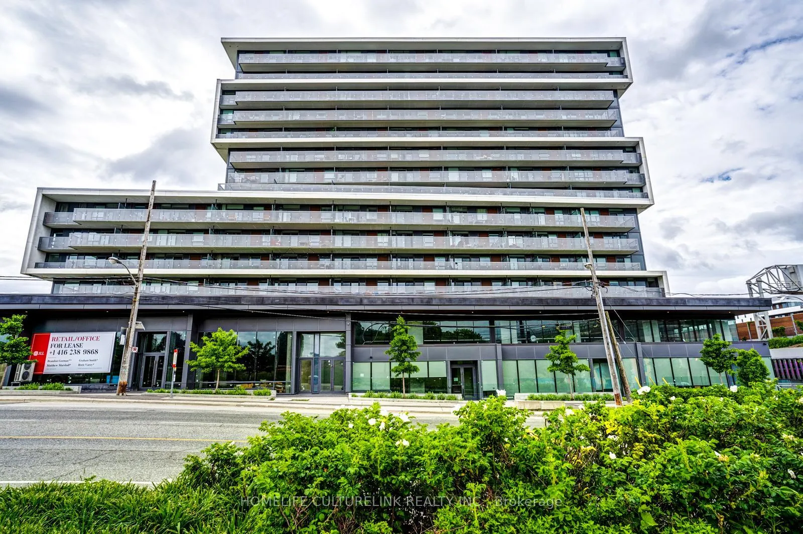 Photo 2 of Unit 1220, 120 Varna Drive E, Toronto, Englemount-Lawrence — HOMEH