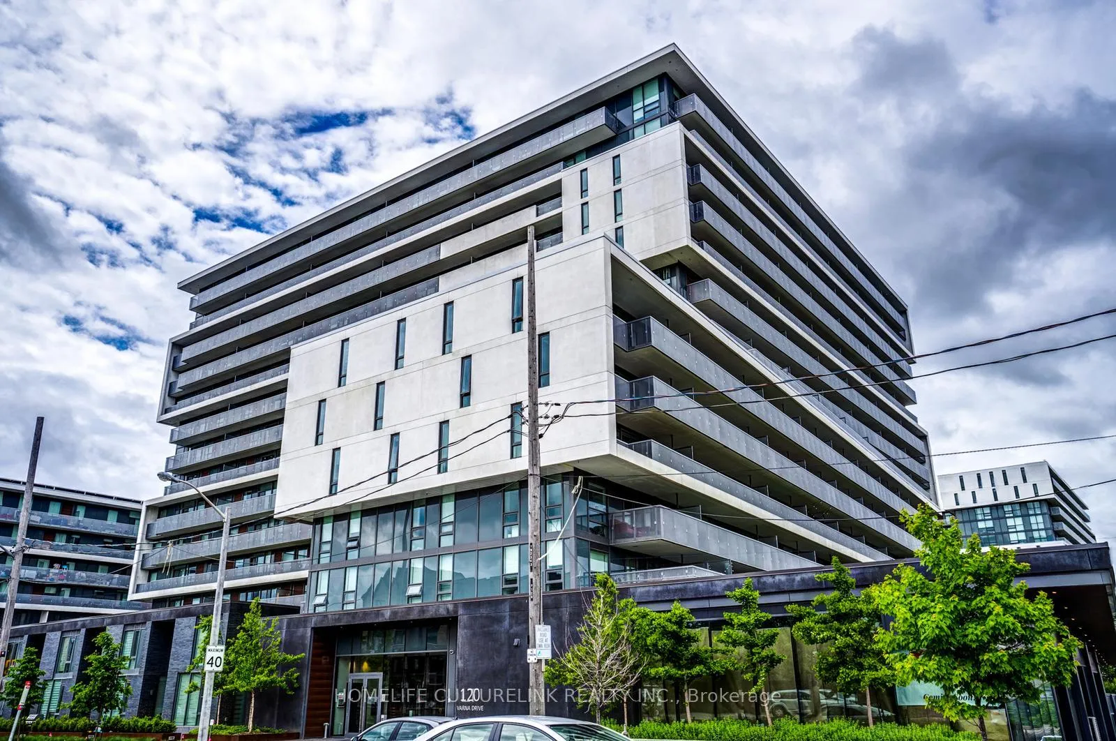 Photo 5 of Unit 1220, 120 Varna Drive E, Toronto, Englemount-Lawrence — HOMEH