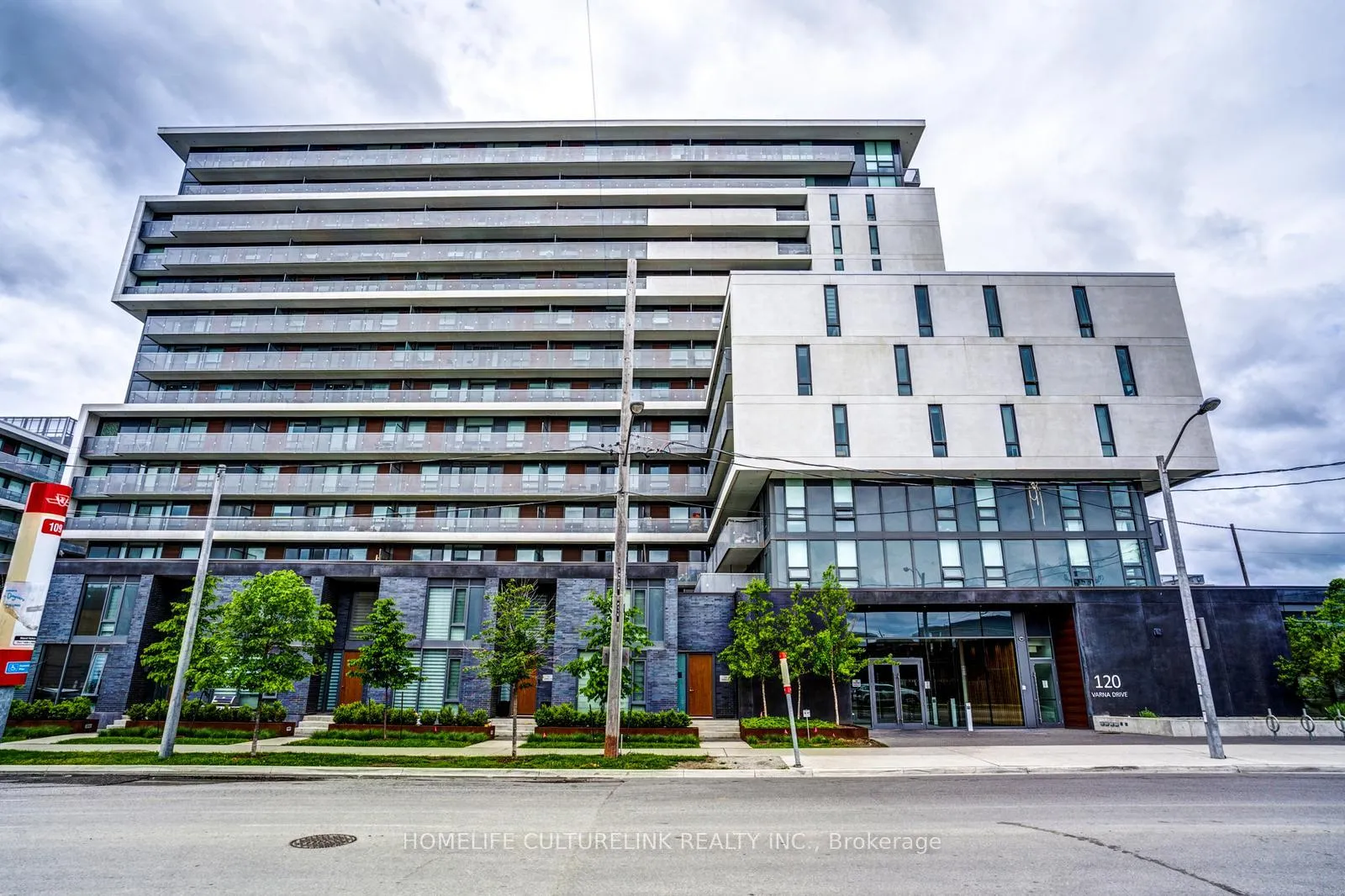 Photo 6 of Unit 1220, 120 Varna Drive E, Toronto, Englemount-Lawrence — HOMEH