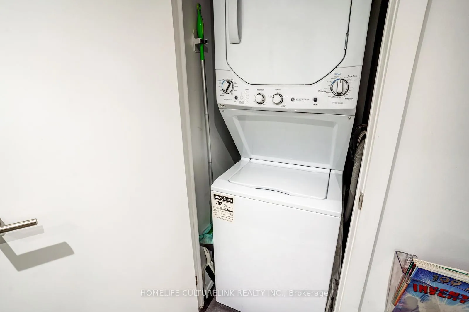 Photo 27 of Unit 1220, 120 Varna Drive E, Toronto, Englemount-Lawrence — HOMEH