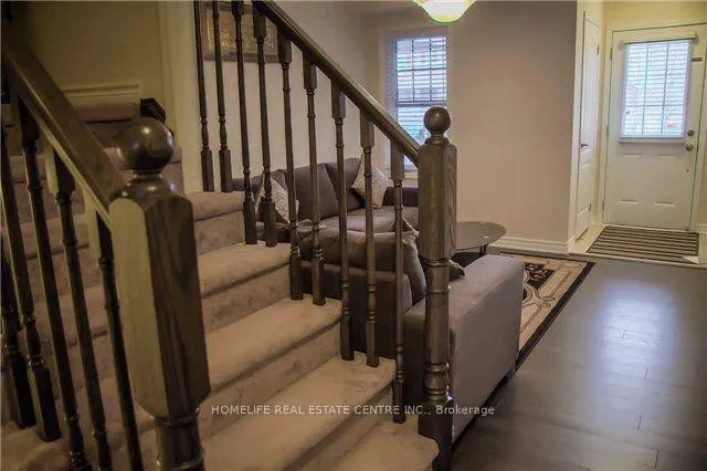 Photo 2 of 45 Lothbury Drive, Brampton, Northwest Brampton — HOMEH