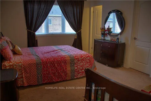 Photo 13 of 45 Lothbury Drive, Brampton, Northwest Brampton — HOMEH