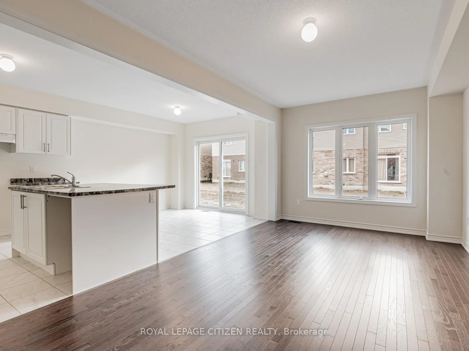Photo 8 of 5 Wayne Allision Drive, Georgina Islands, Georgina Island — HOMEH