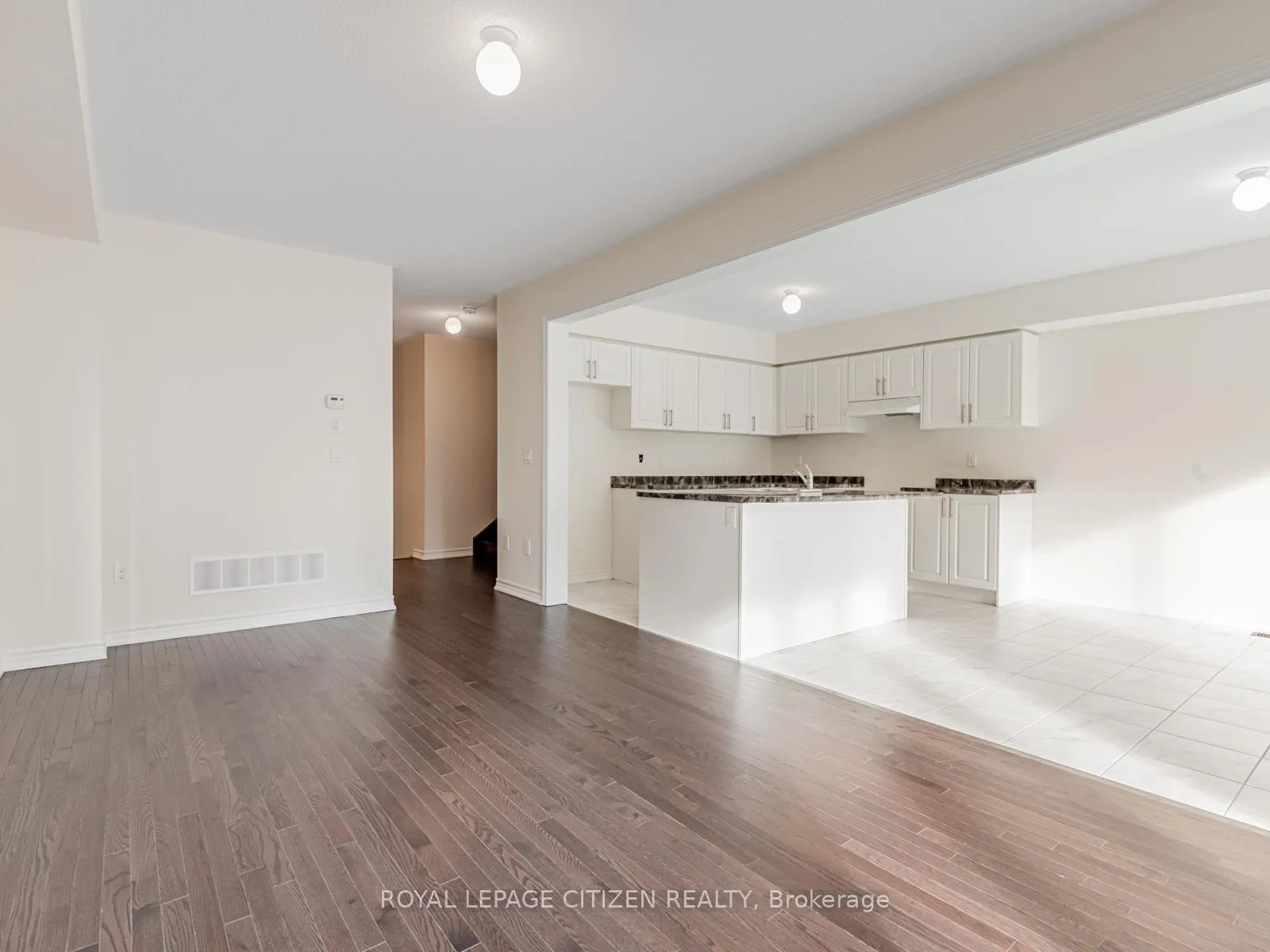 Photo 11 of 5 Wayne Allision Drive, Georgina Islands, Georgina Island — HOMEH