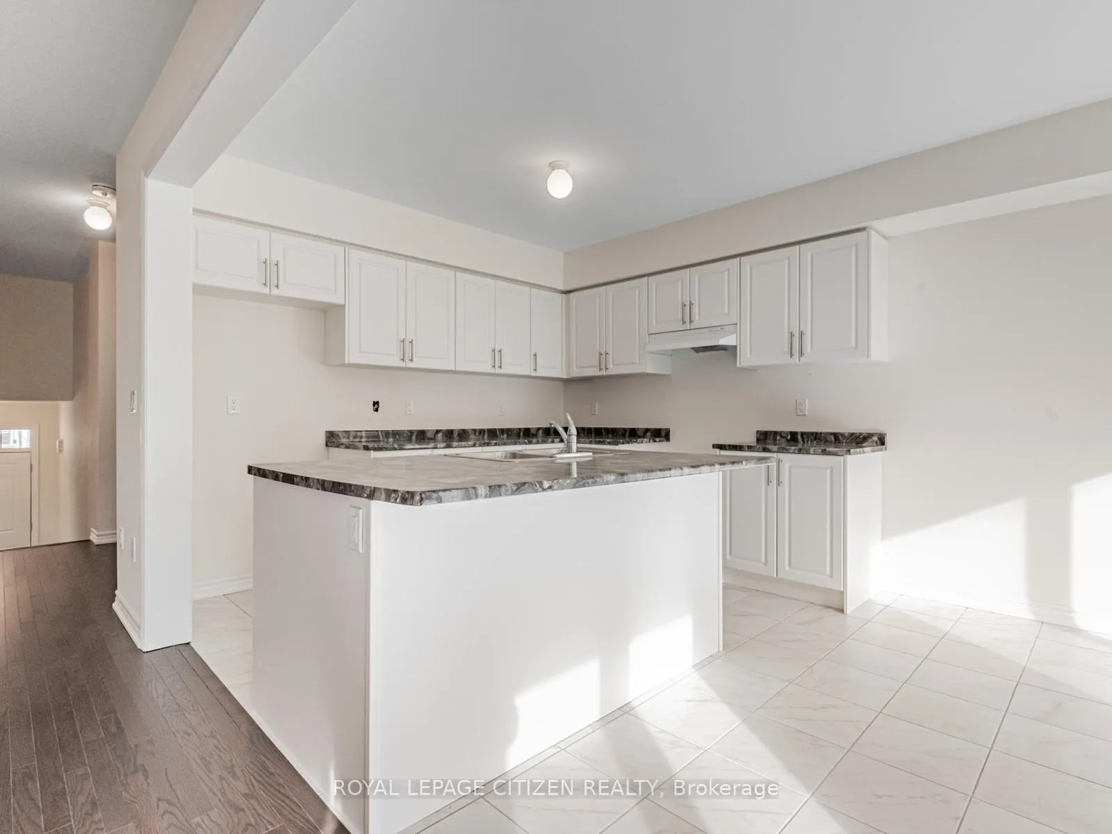 Photo 12 of 5 Wayne Allision Drive, Georgina Islands, Georgina Island — HOMEH