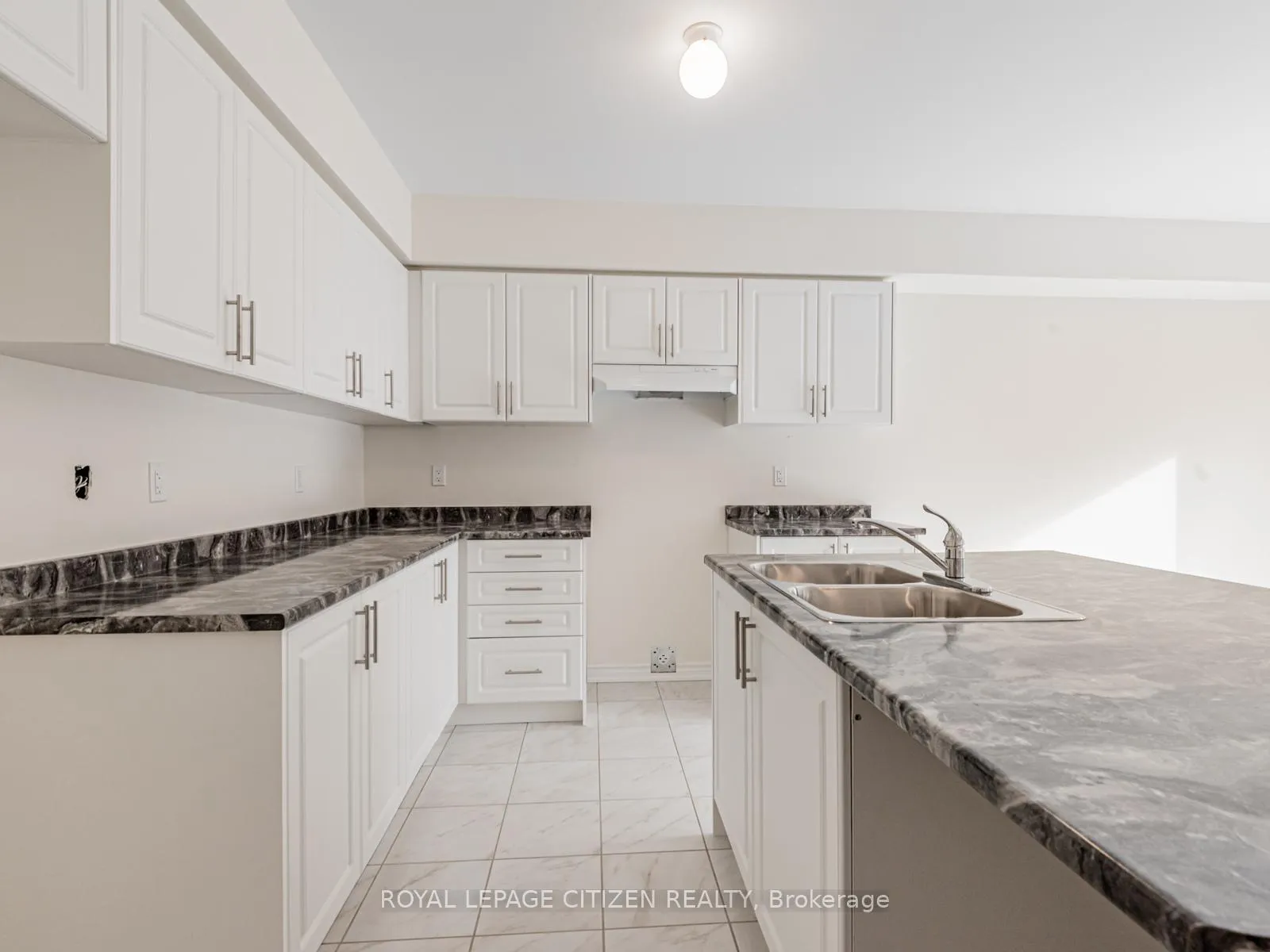 Photo 16 of 5 Wayne Allision Drive, Georgina Islands, Georgina Island — HOMEH