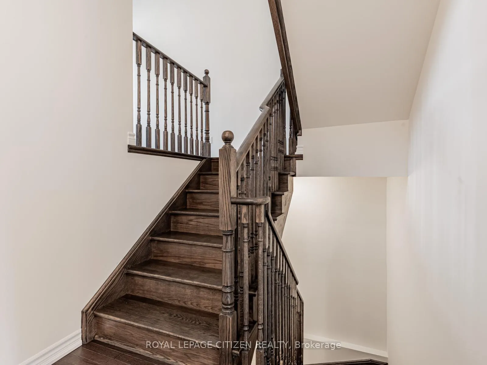 Photo 22 of 5 Wayne Allision Drive, Georgina Islands, Georgina Island — HOMEH