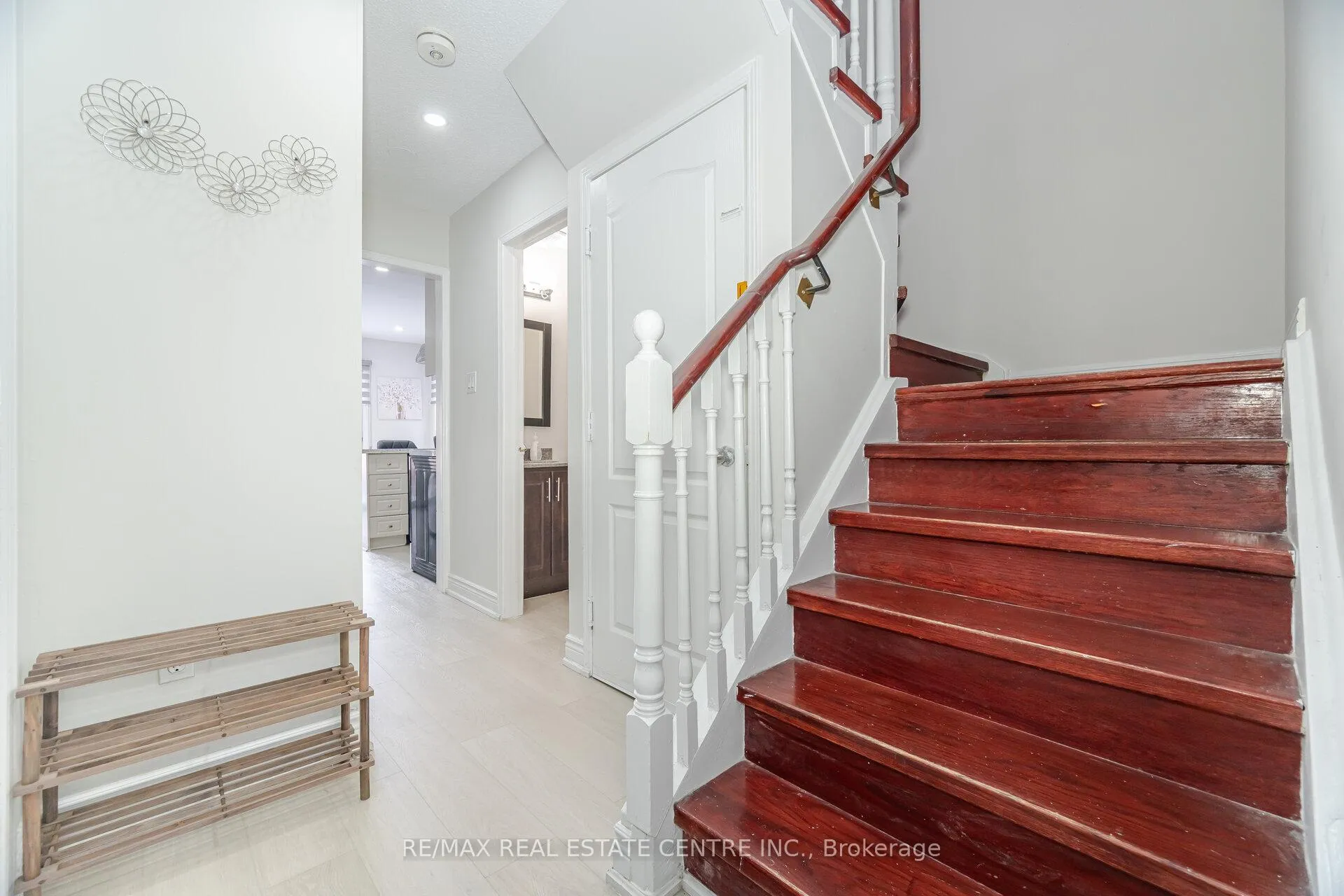 Photo 25 of 48 Cortez Court, Brampton, Northwood Park — HOMEH