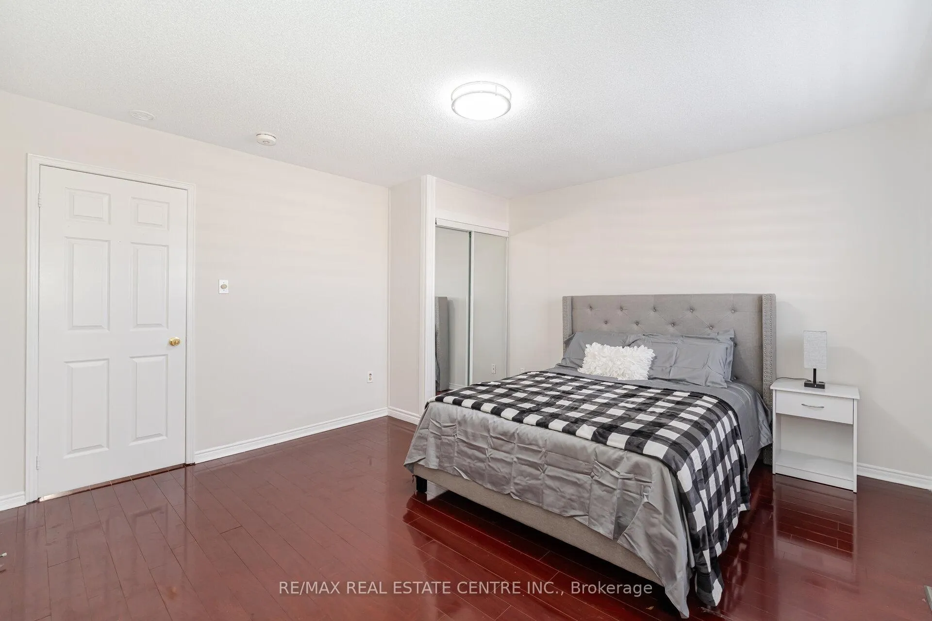 Photo 28 of 48 Cortez Court, Brampton, Northwood Park — HOMEH