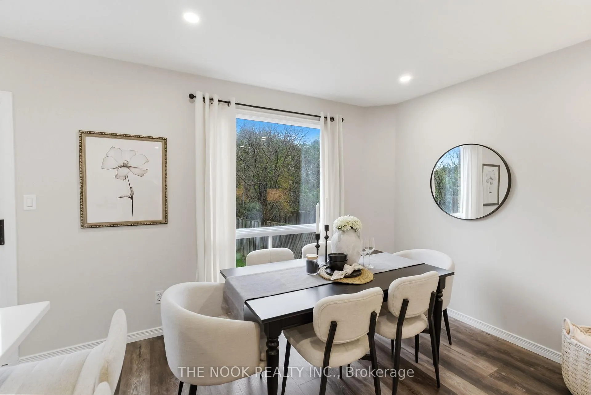 Photo 18 of 43 Short Crescent, Clarington, Courtice — HOMEH