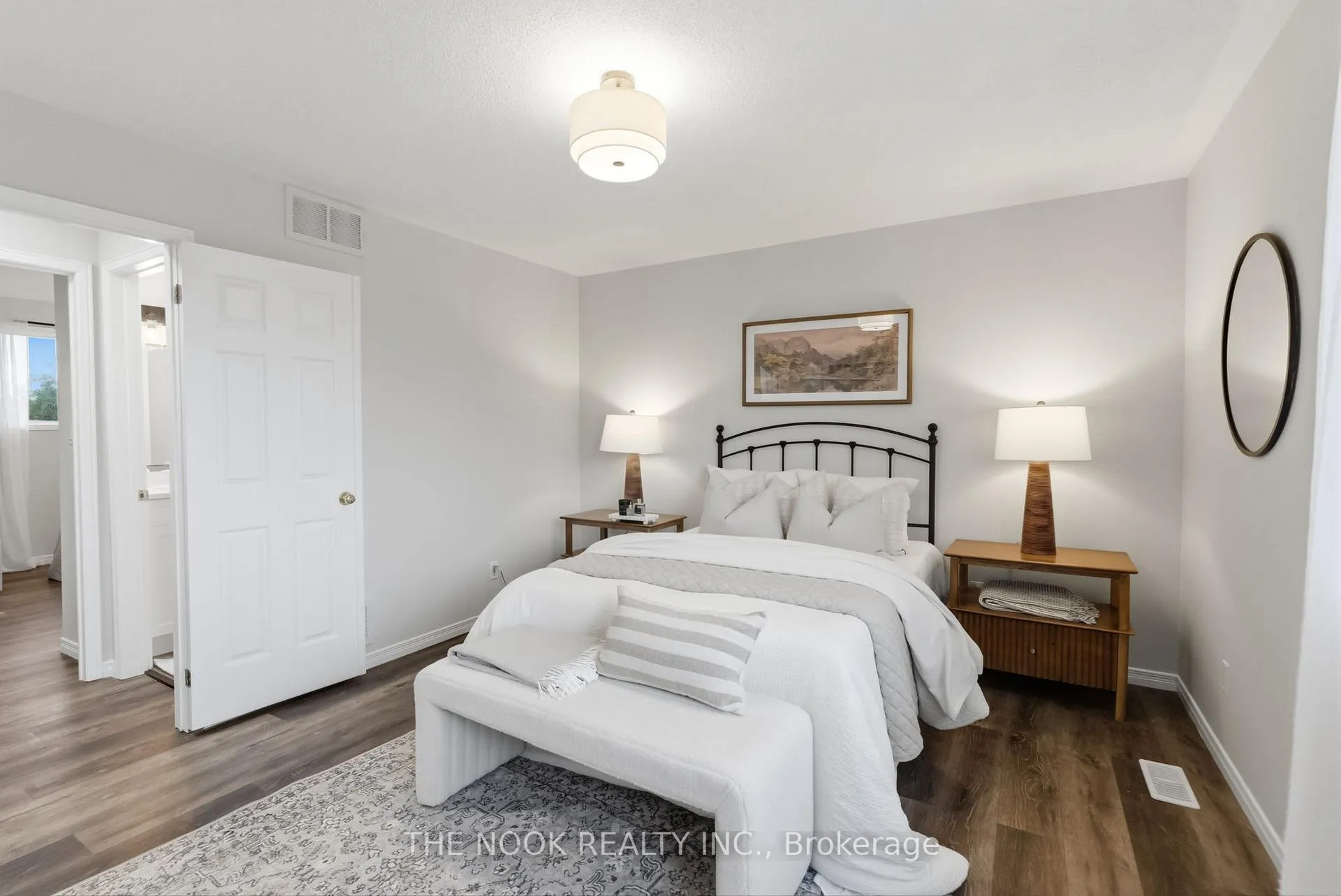 Photo 29 of 43 Short Crescent, Clarington, Courtice — HOMEH