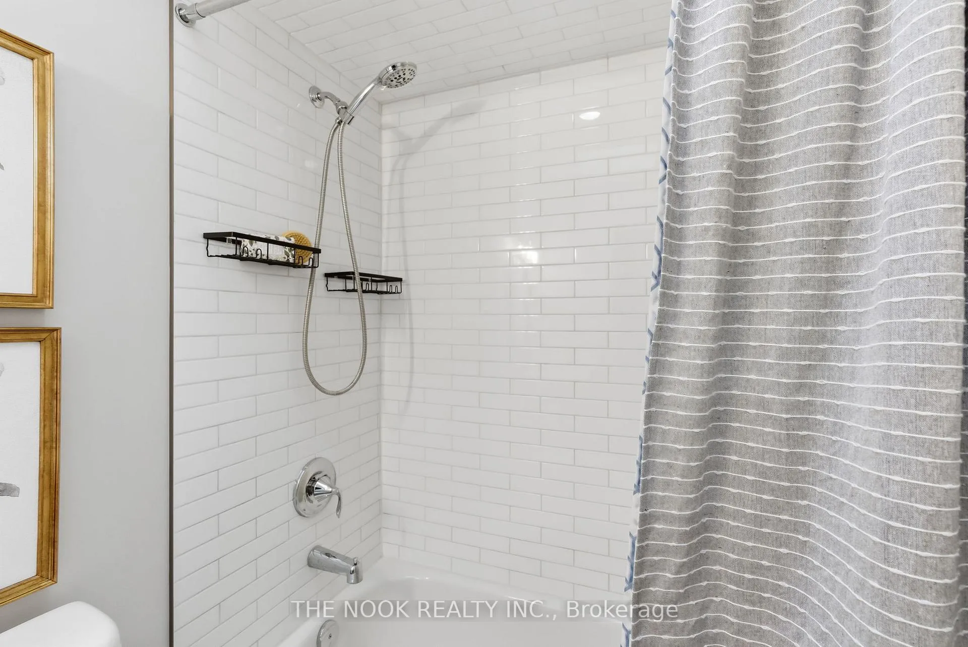 Photo 35 of 43 Short Crescent, Clarington, Courtice — HOMEH