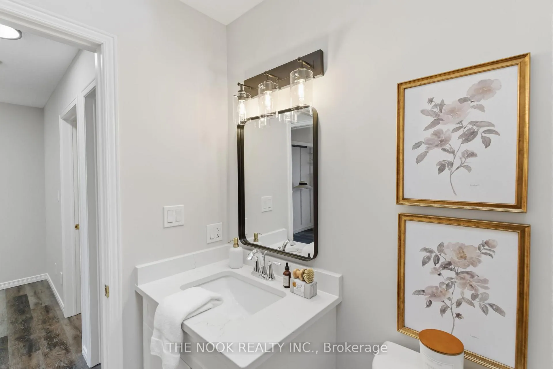 Photo 36 of 43 Short Crescent, Clarington, Courtice — HOMEH