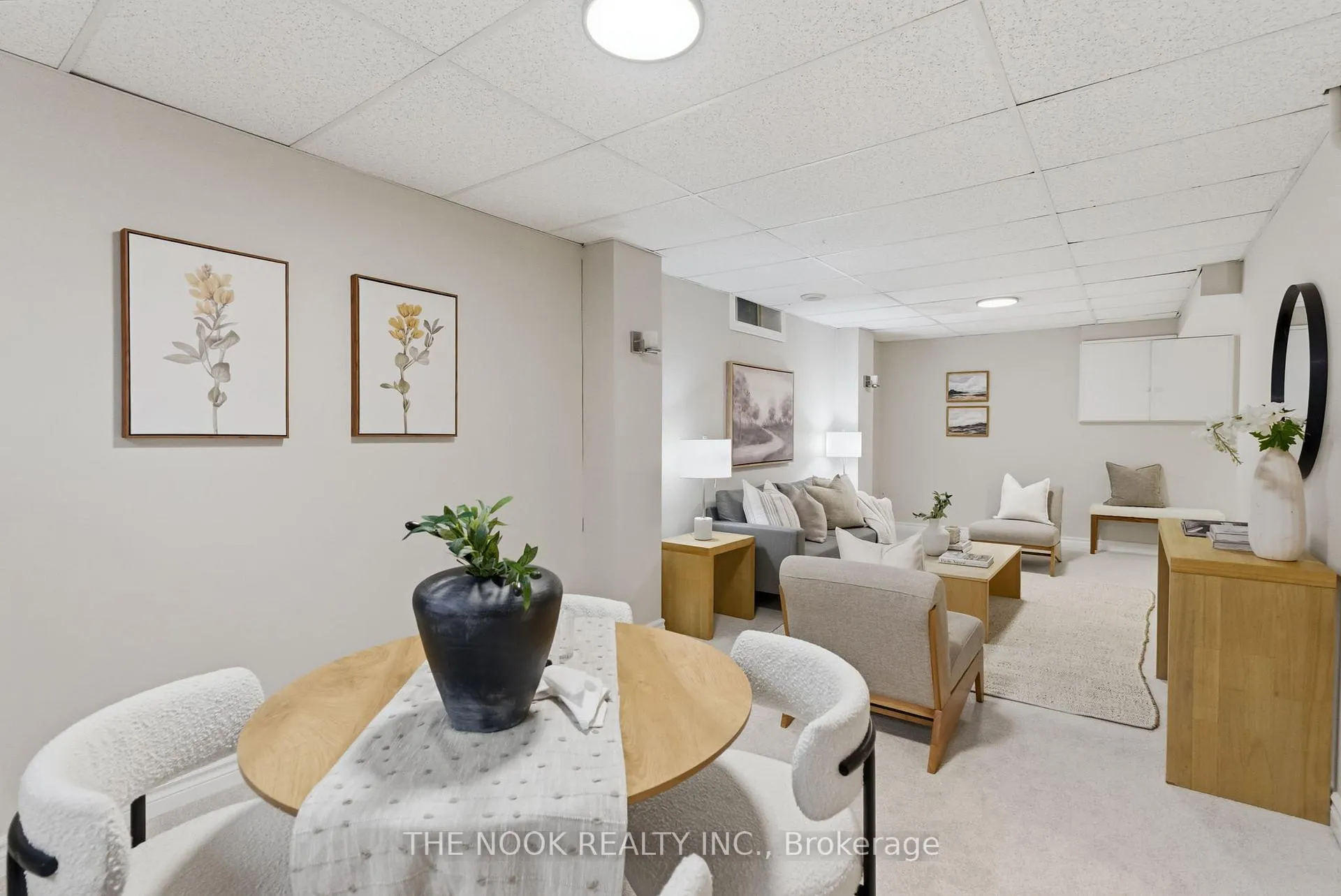 Photo 42 of 43 Short Crescent, Clarington, Courtice — HOMEH