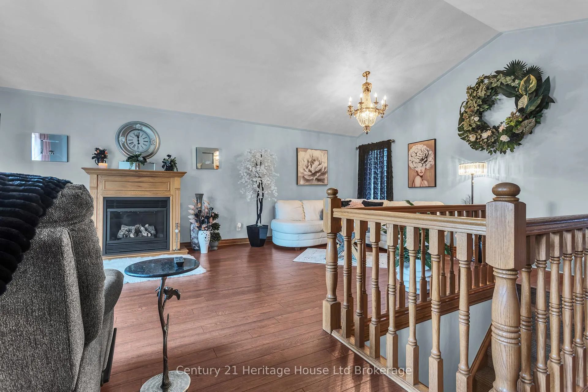 Photo 8 of 15 Gibson Drive, Tillsonburg — HOMEH