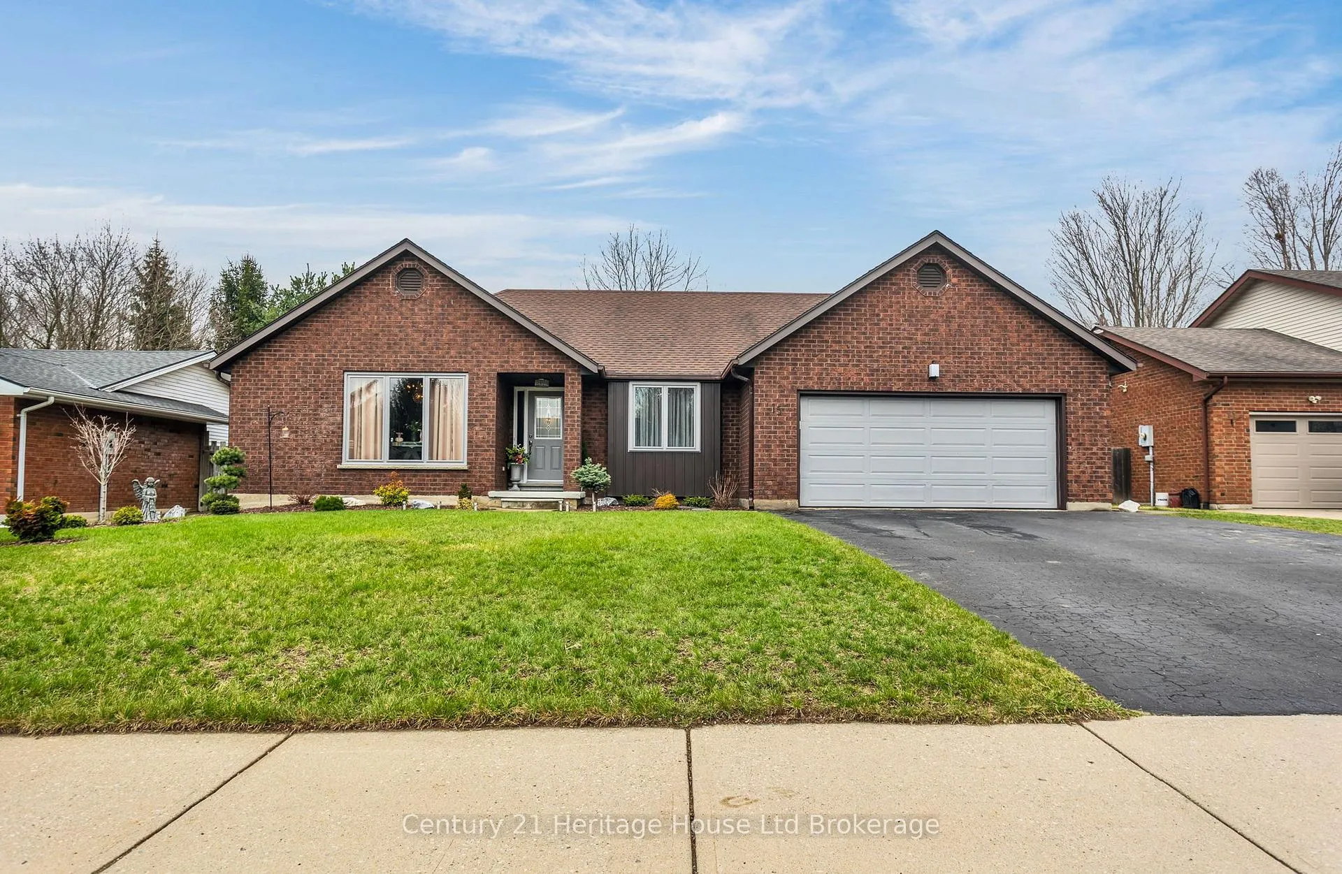 Photo 38 of 15 Gibson Drive, Tillsonburg — HOMEH