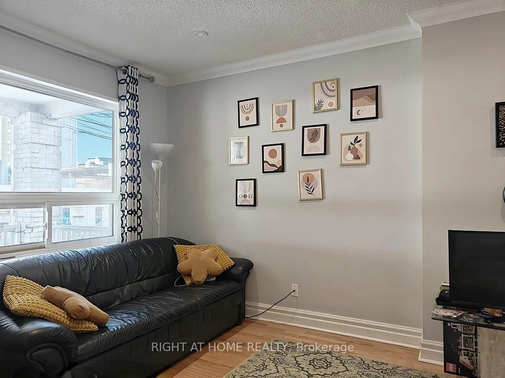 Photo 7 of 235 Soudan Avenue, Toronto, Mount Pleasant West — HOMEH