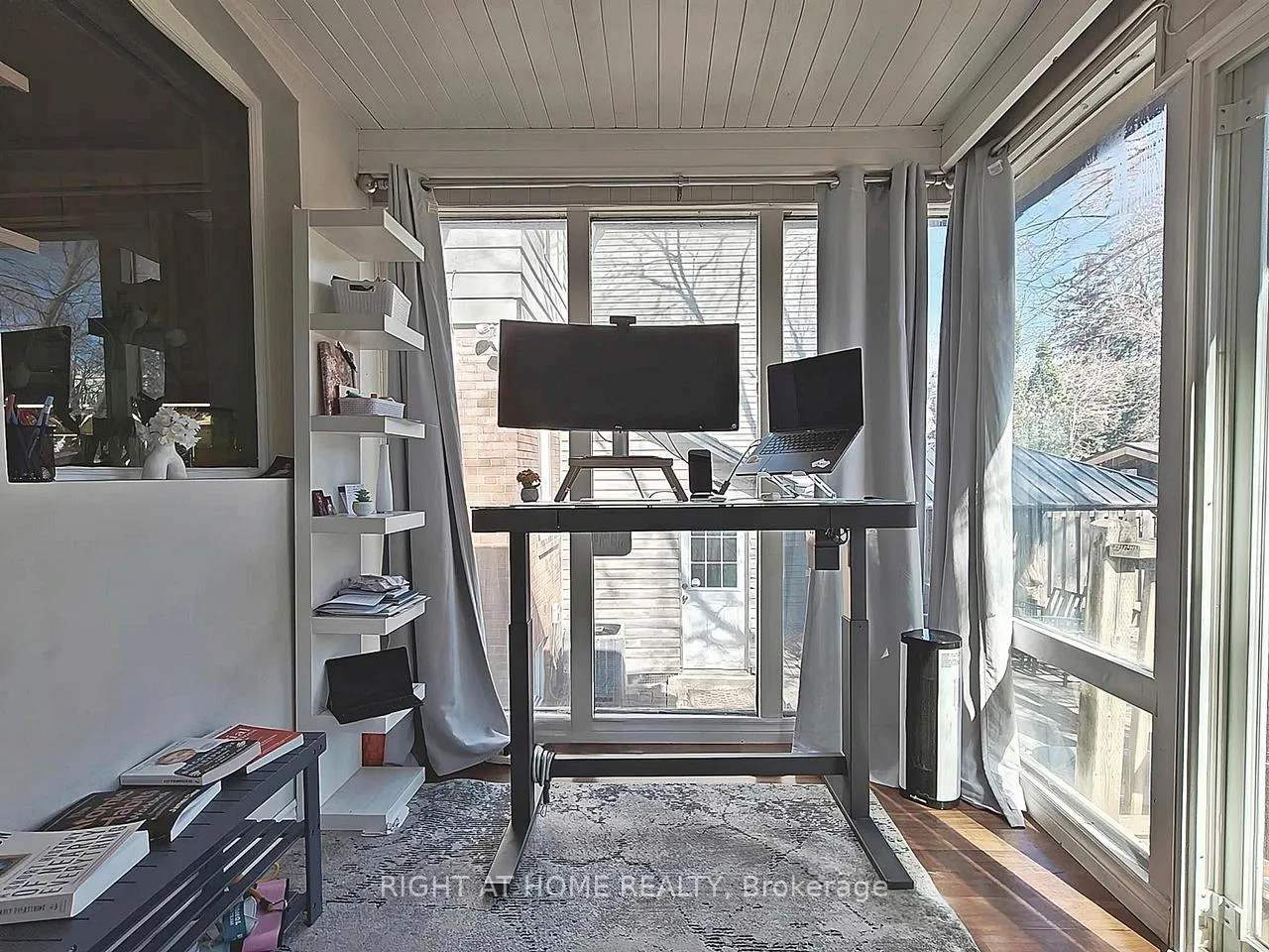 Photo 9 of 235 Soudan Avenue, Toronto, Mount Pleasant West — HOMEH