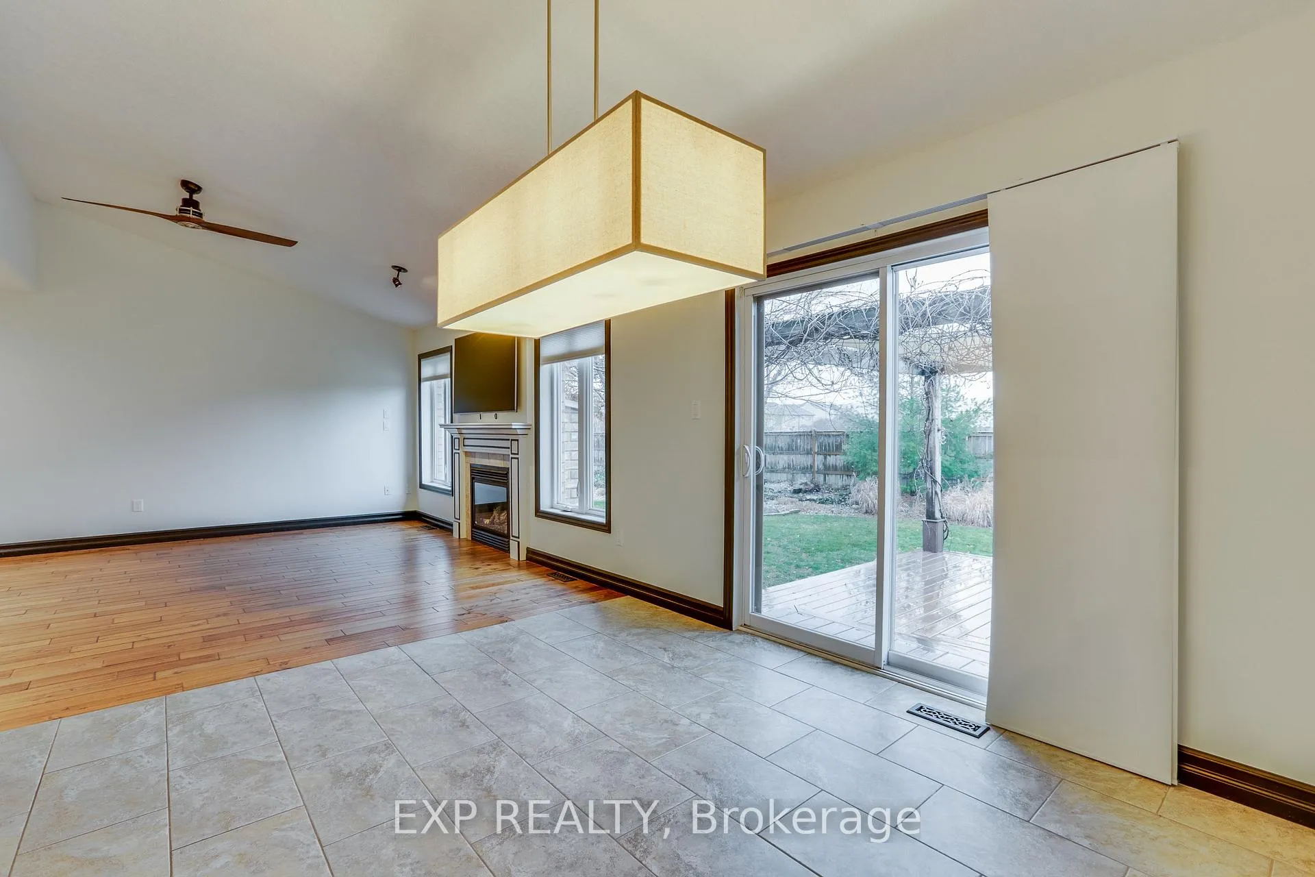 Photo 11 of 2701 Bateman Trail, London, South W — HOMEH