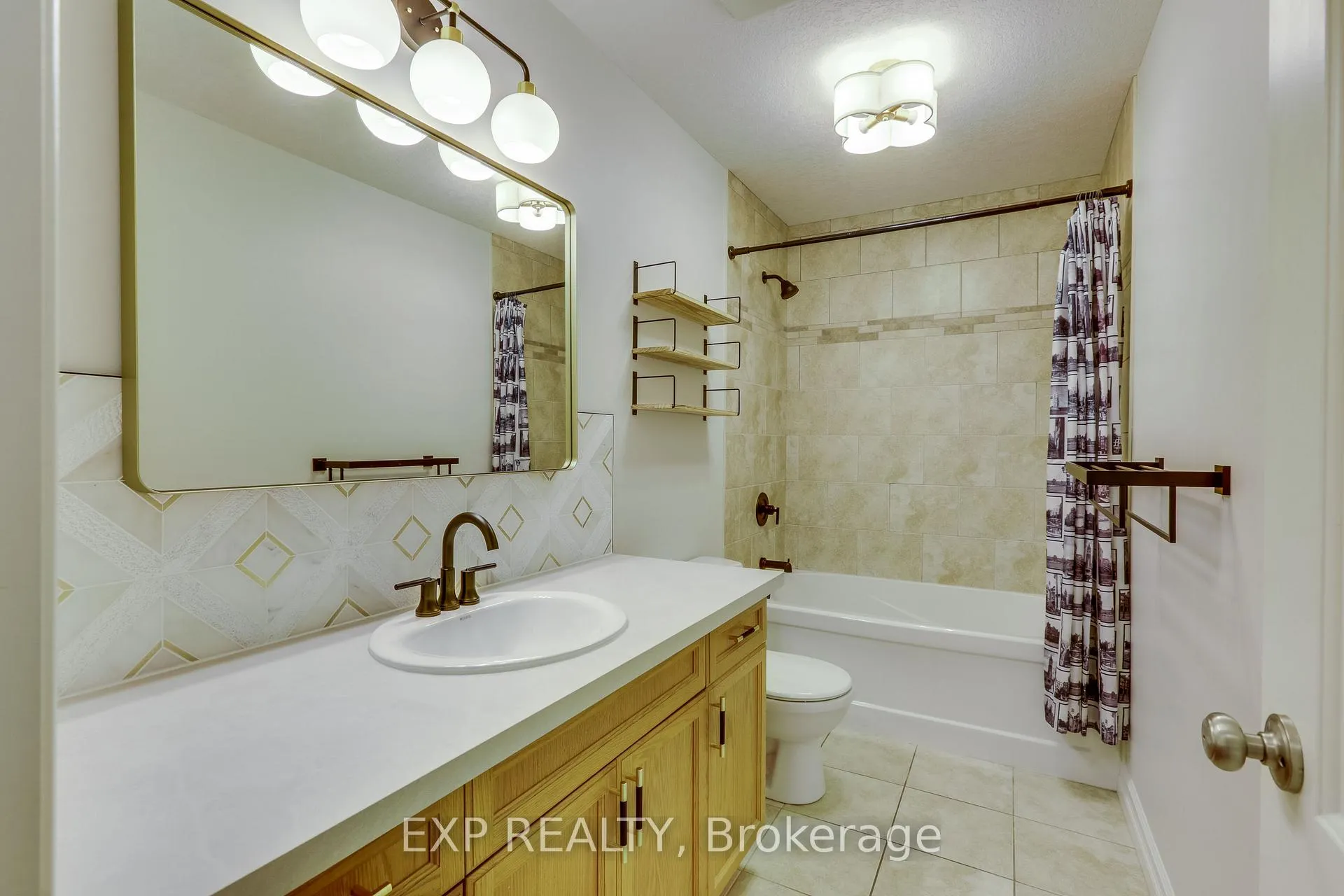 Photo 26 of 2701 Bateman Trail, London, South W — HOMEH