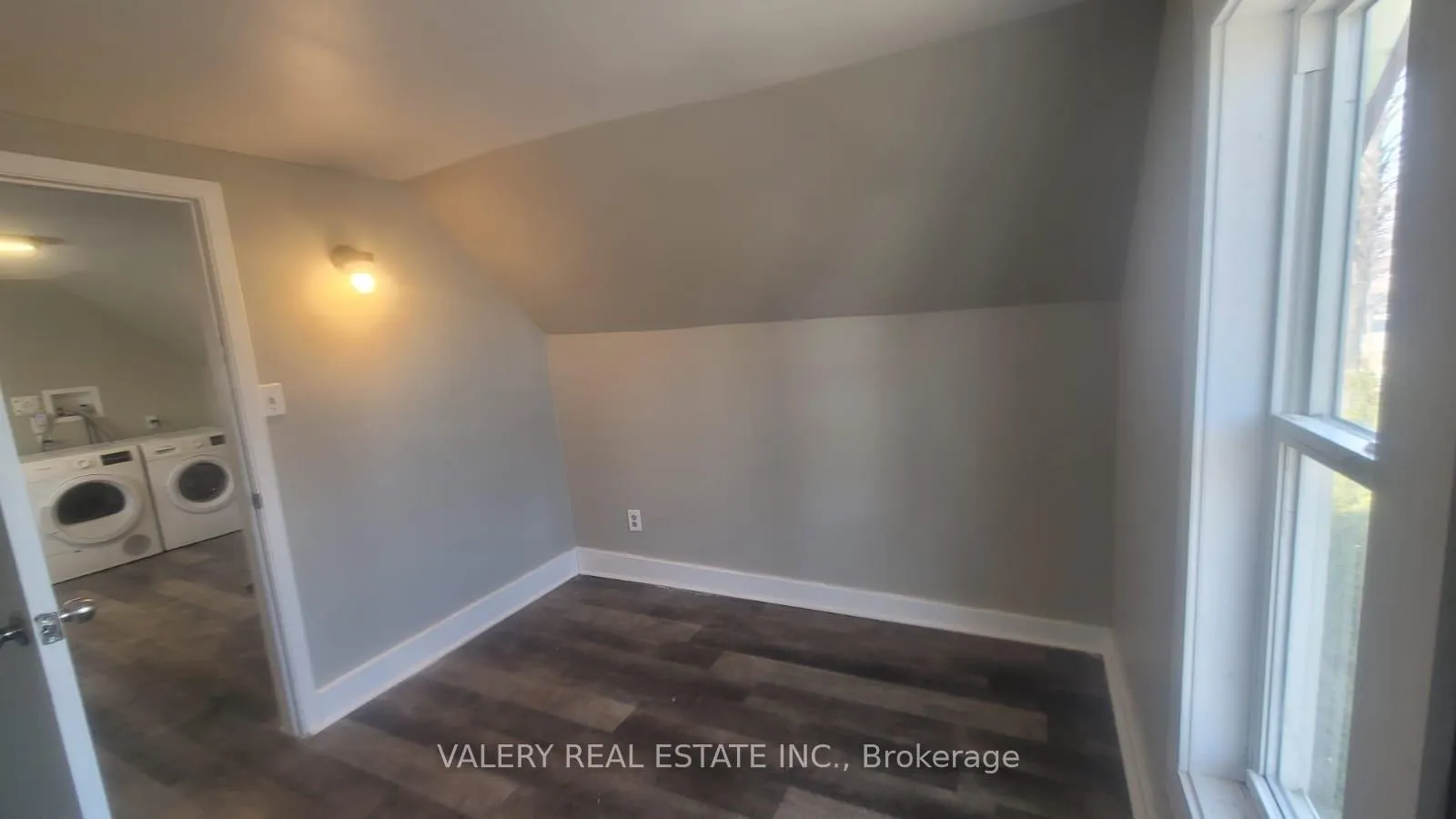 Photo 14 of Unit 1, 1091 Highland Ave, Windsor — HOMEH
