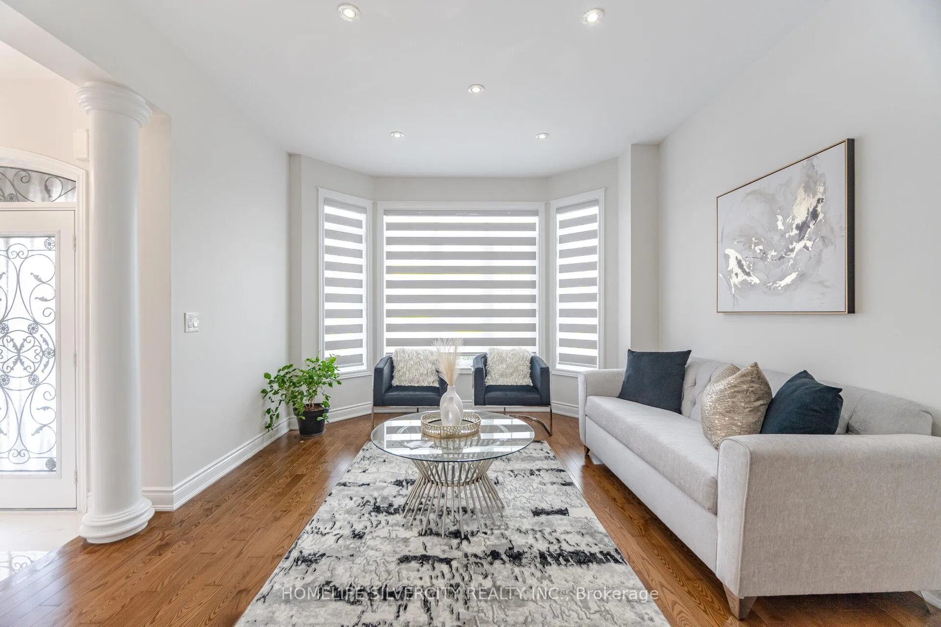 Photo 4 of 80 Scotchmere Crescent, Brampton, Bram East — HOMEH