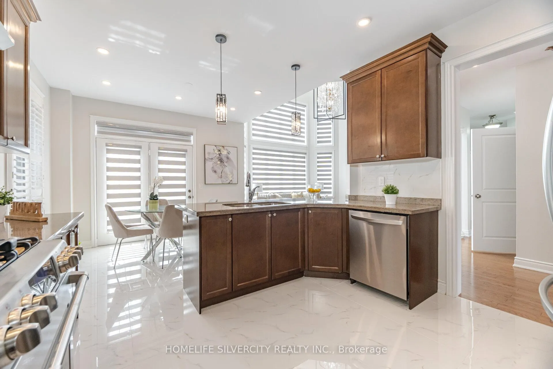Photo 8 of 80 Scotchmere Crescent, Brampton, Bram East — HOMEH