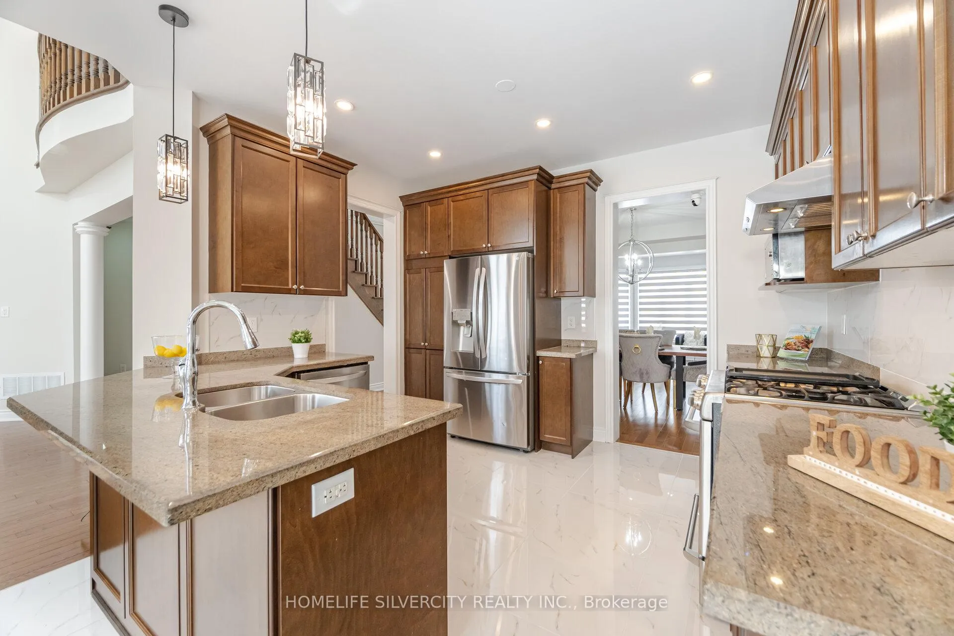 Photo 9 of 80 Scotchmere Crescent, Brampton, Bram East — HOMEH