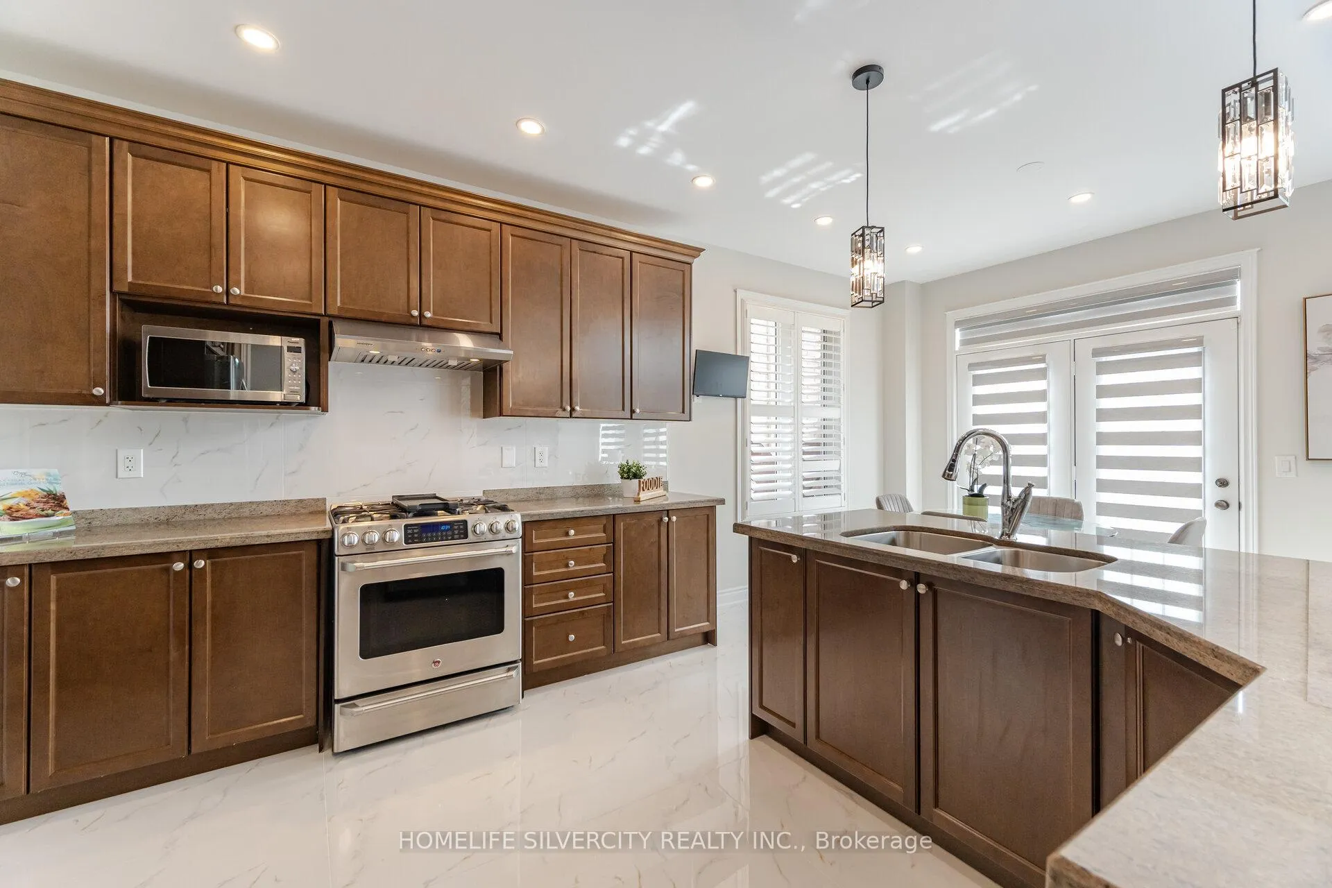 Photo 10 of 80 Scotchmere Crescent, Brampton, Bram East — HOMEH