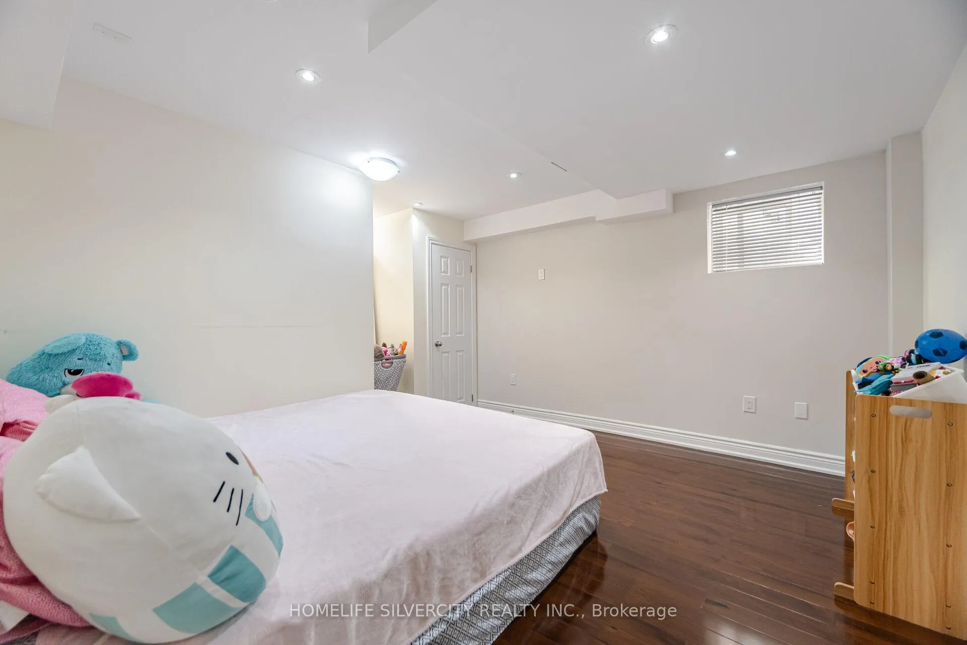 Photo 42 of 80 Scotchmere Crescent, Brampton, Bram East — HOMEH