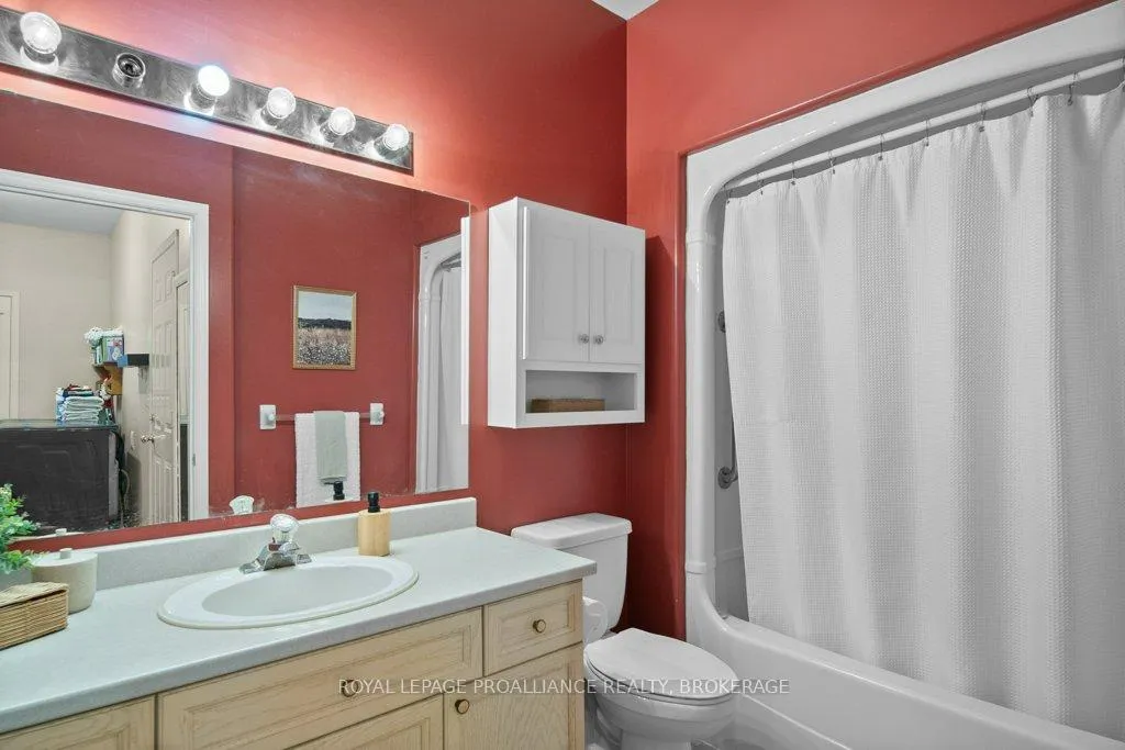 Photo 26 of 488 Fieldstone Drive, Kingston, Kingston East (Incl Barret Crt) — HOMEH