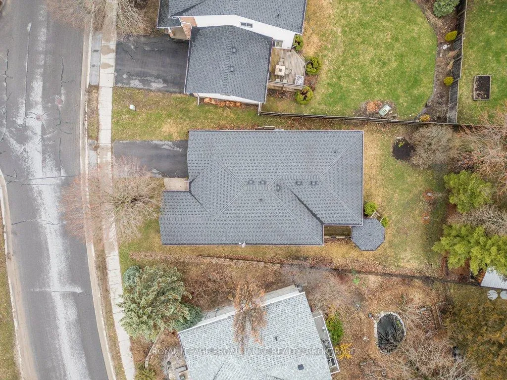 Photo 43 of 488 Fieldstone Drive, Kingston, Kingston East (Incl Barret Crt) — HOMEH