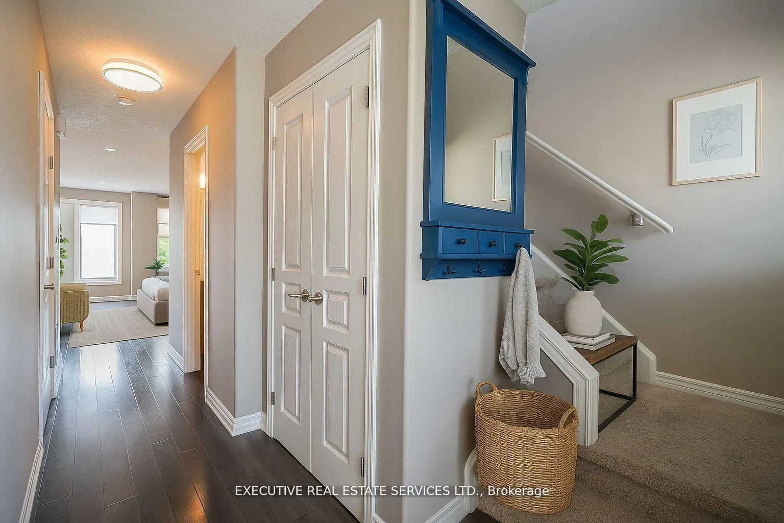 Photo 3 of 153 Fairfield Drive, Stratford — HOMEH