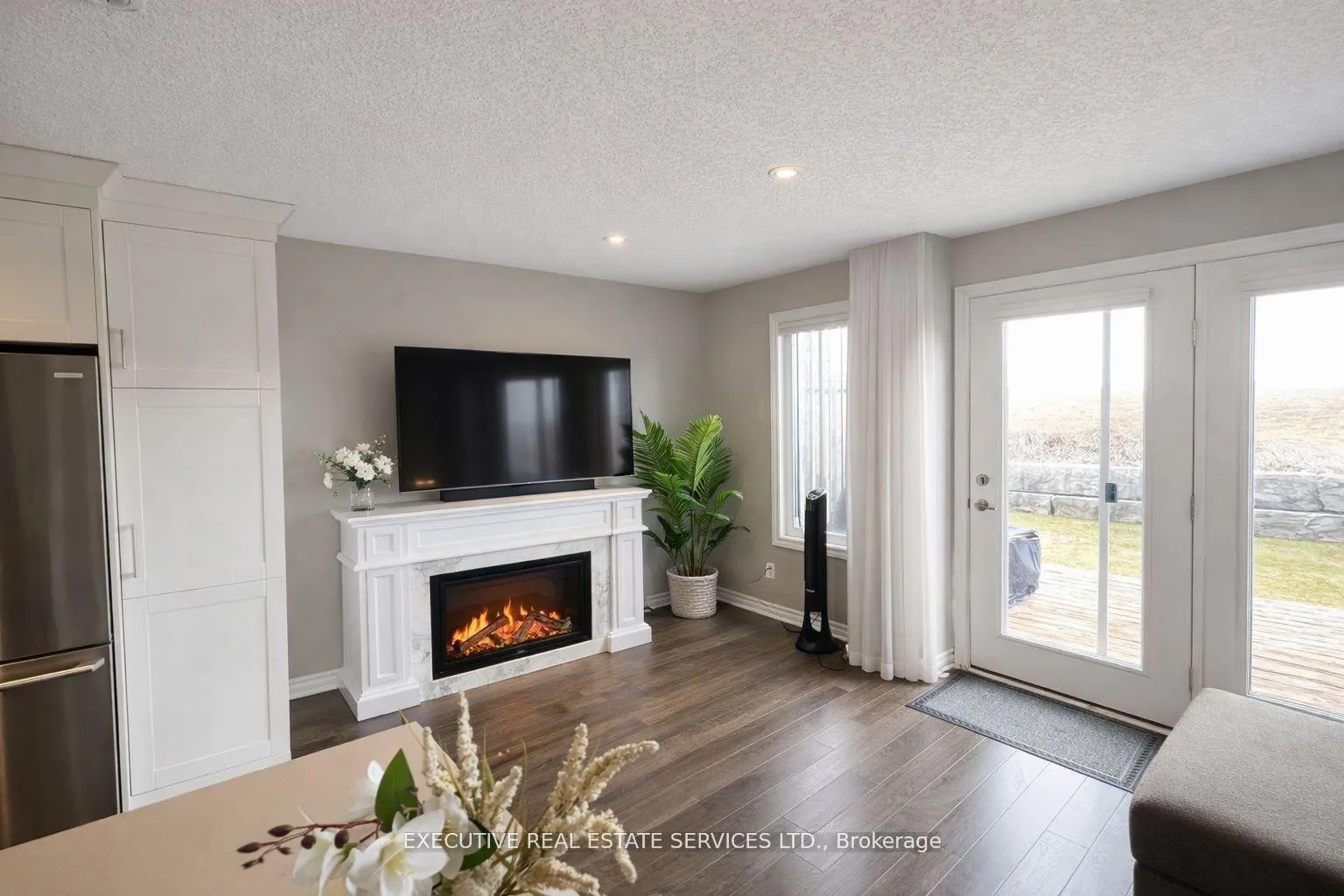 Photo 8 of 153 Fairfield Drive, Stratford — HOMEH
