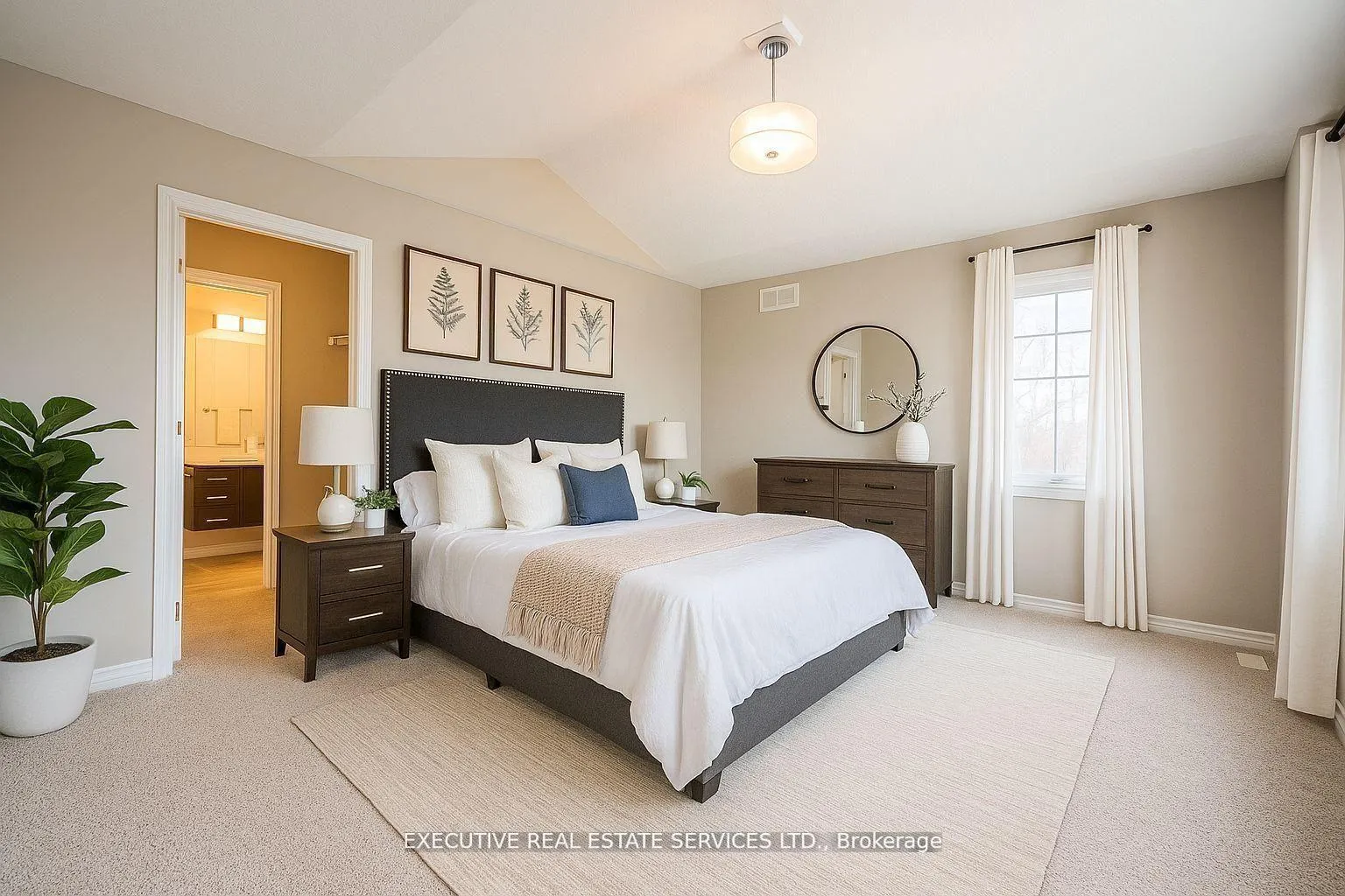Photo 11 of 153 Fairfield Drive, Stratford — HOMEH