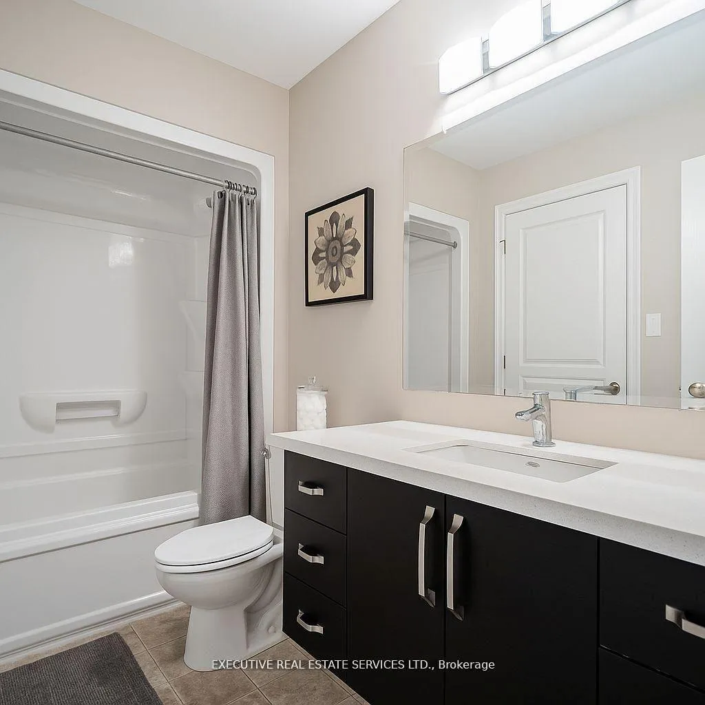 Photo 13 of 153 Fairfield Drive, Stratford — HOMEH