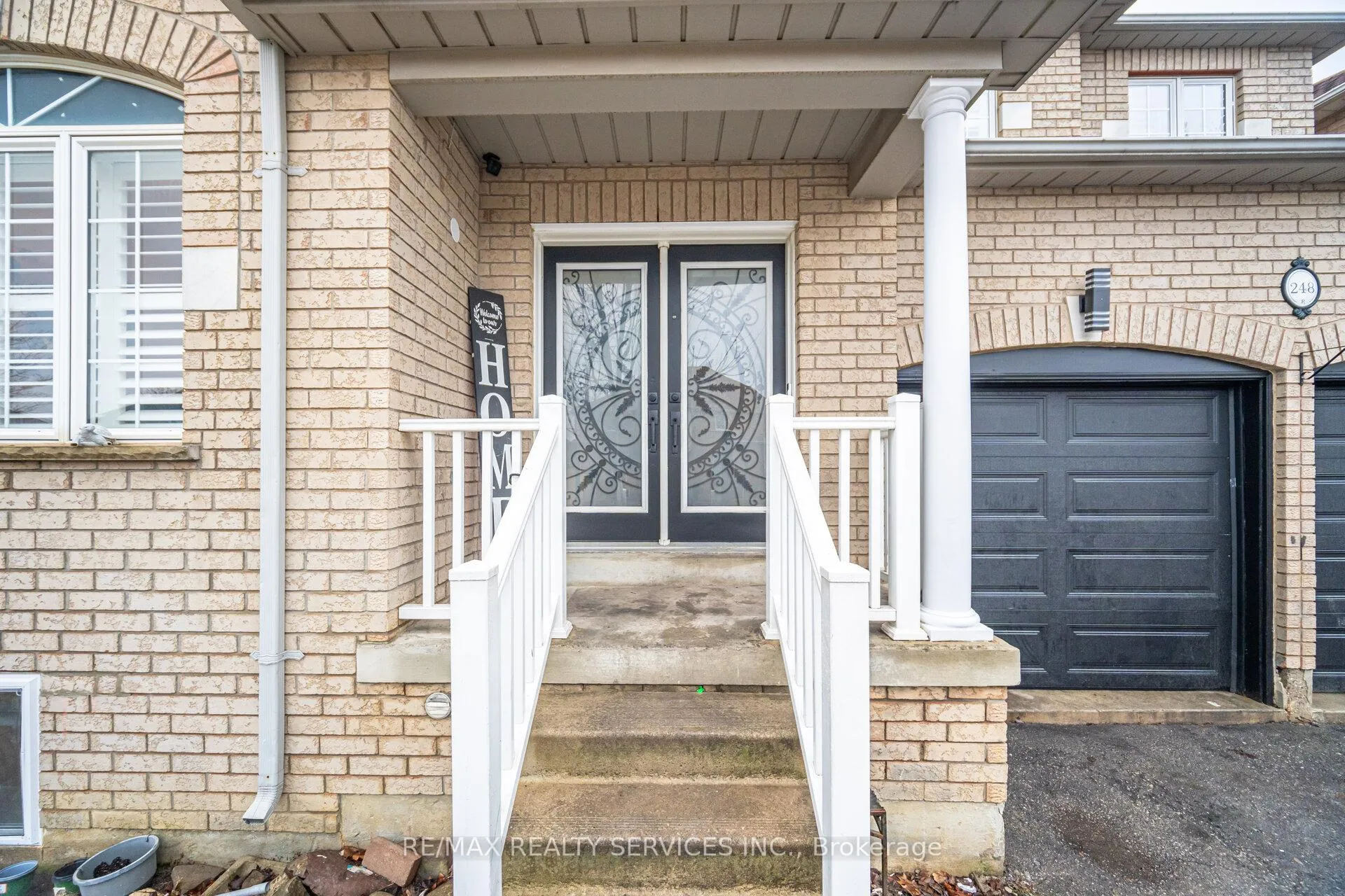 Photo 3 of 248 Edenbrook Hill Drive, Brampton, Fletcher's Meadow — HOMEH