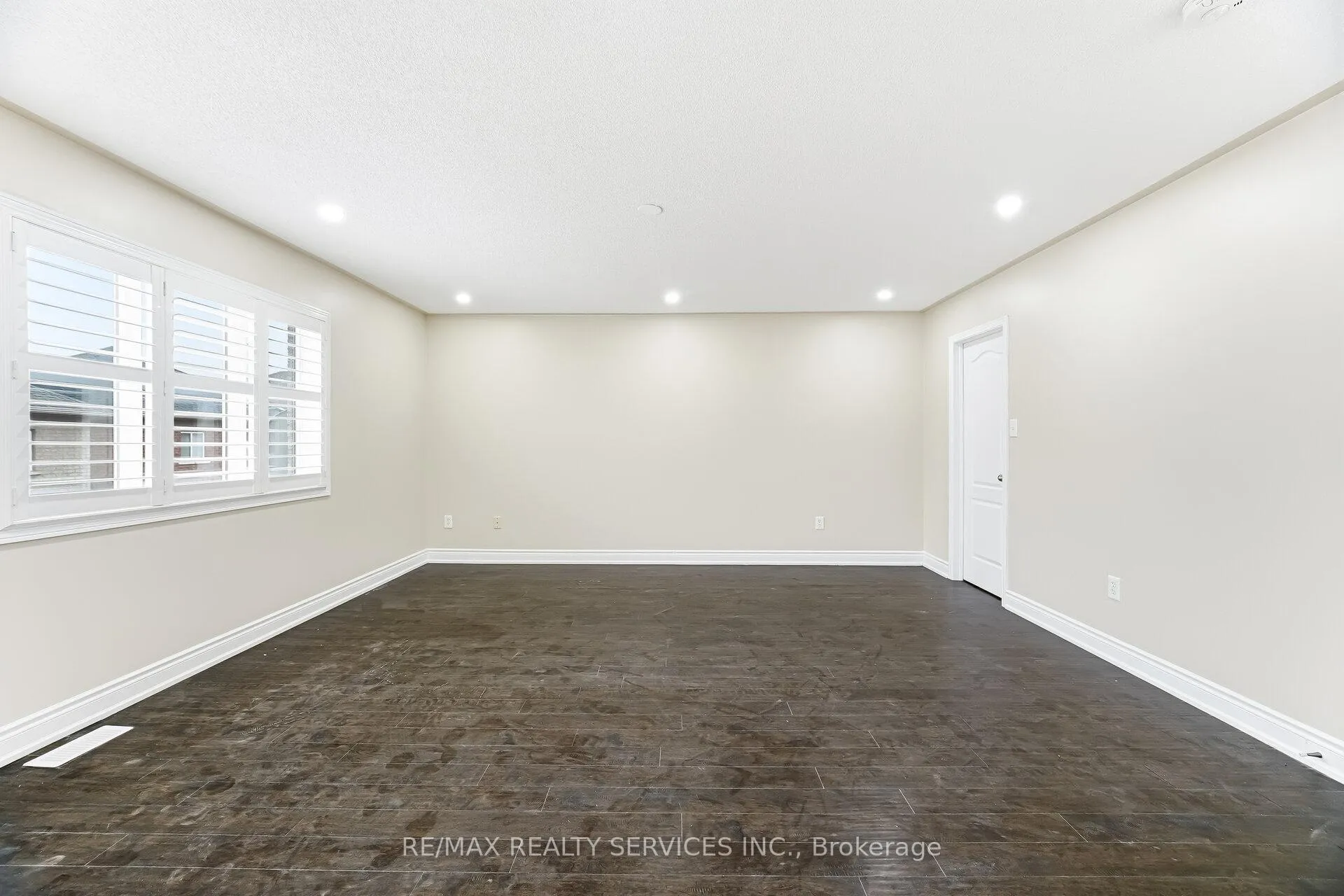 Photo 30 of 248 Edenbrook Hill Drive, Brampton, Fletcher's Meadow — HOMEH