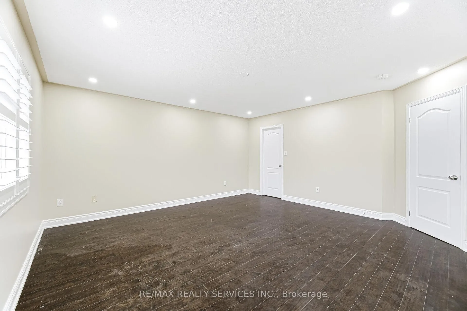 Photo 31 of 248 Edenbrook Hill Drive, Brampton, Fletcher's Meadow — HOMEH