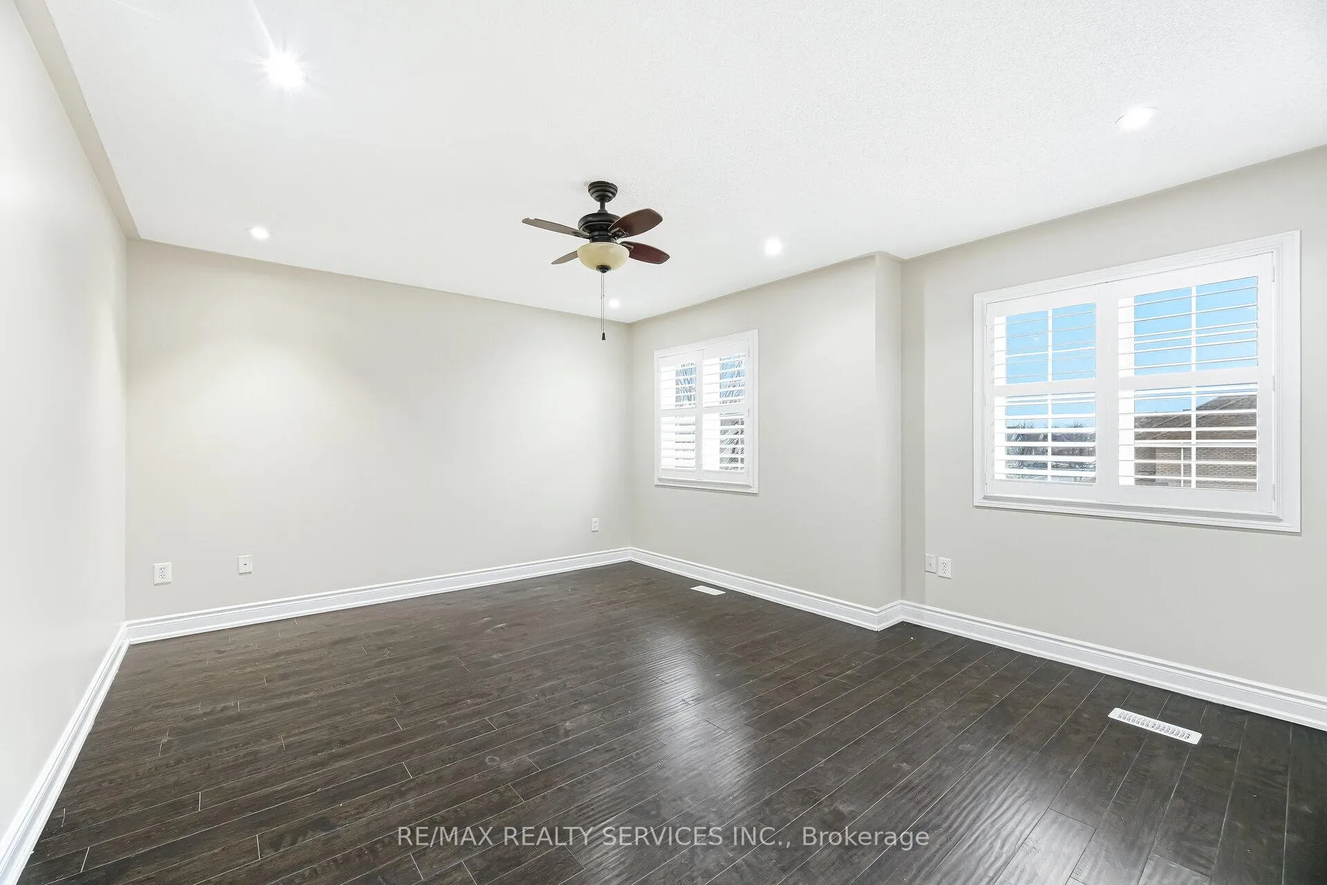 Photo 37 of 248 Edenbrook Hill Drive, Brampton, Fletcher's Meadow — HOMEH