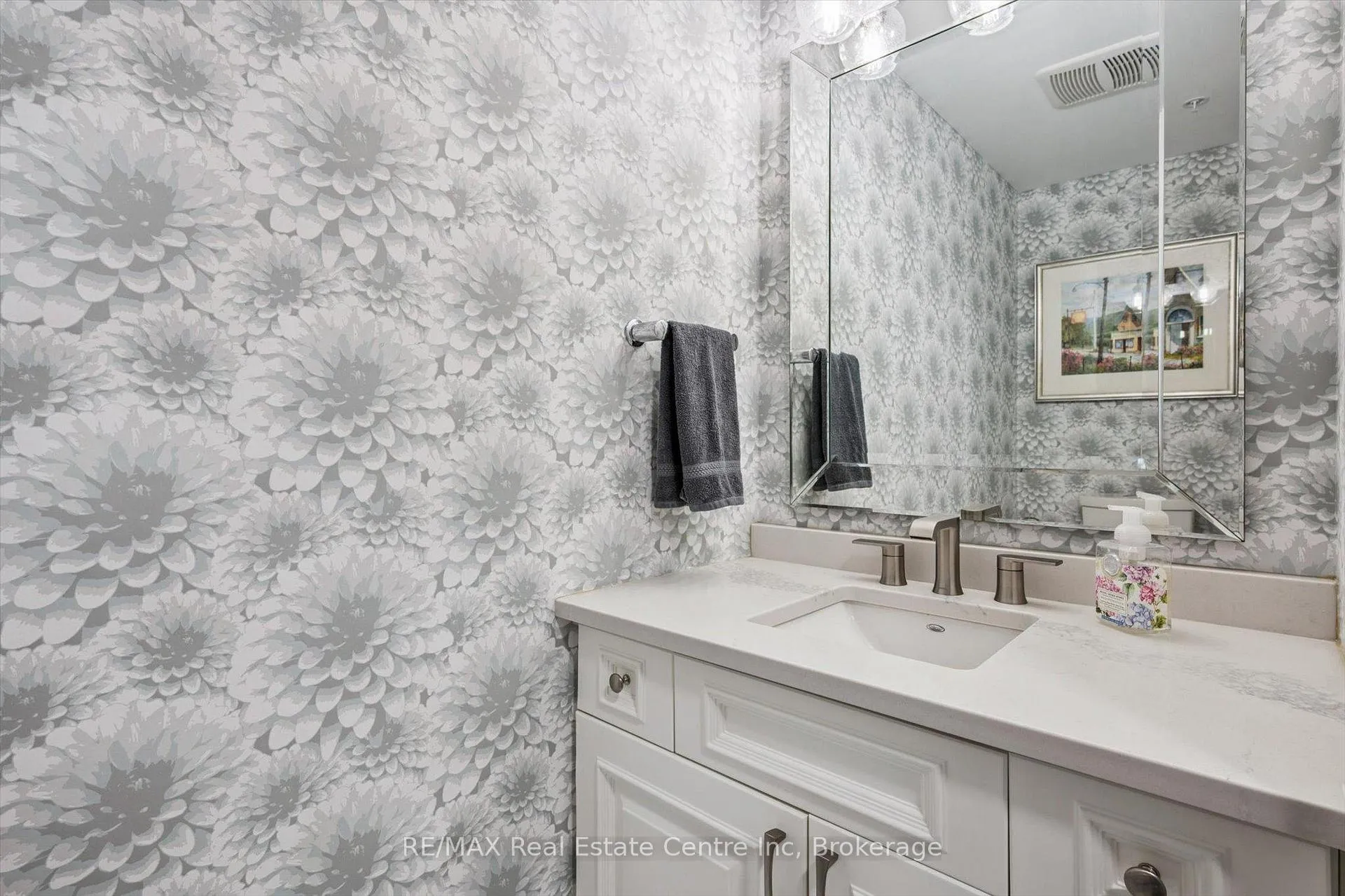 Photo 23 of Unit BHB, 63 Arthur Street, Guelph, Downtown — HOMEH