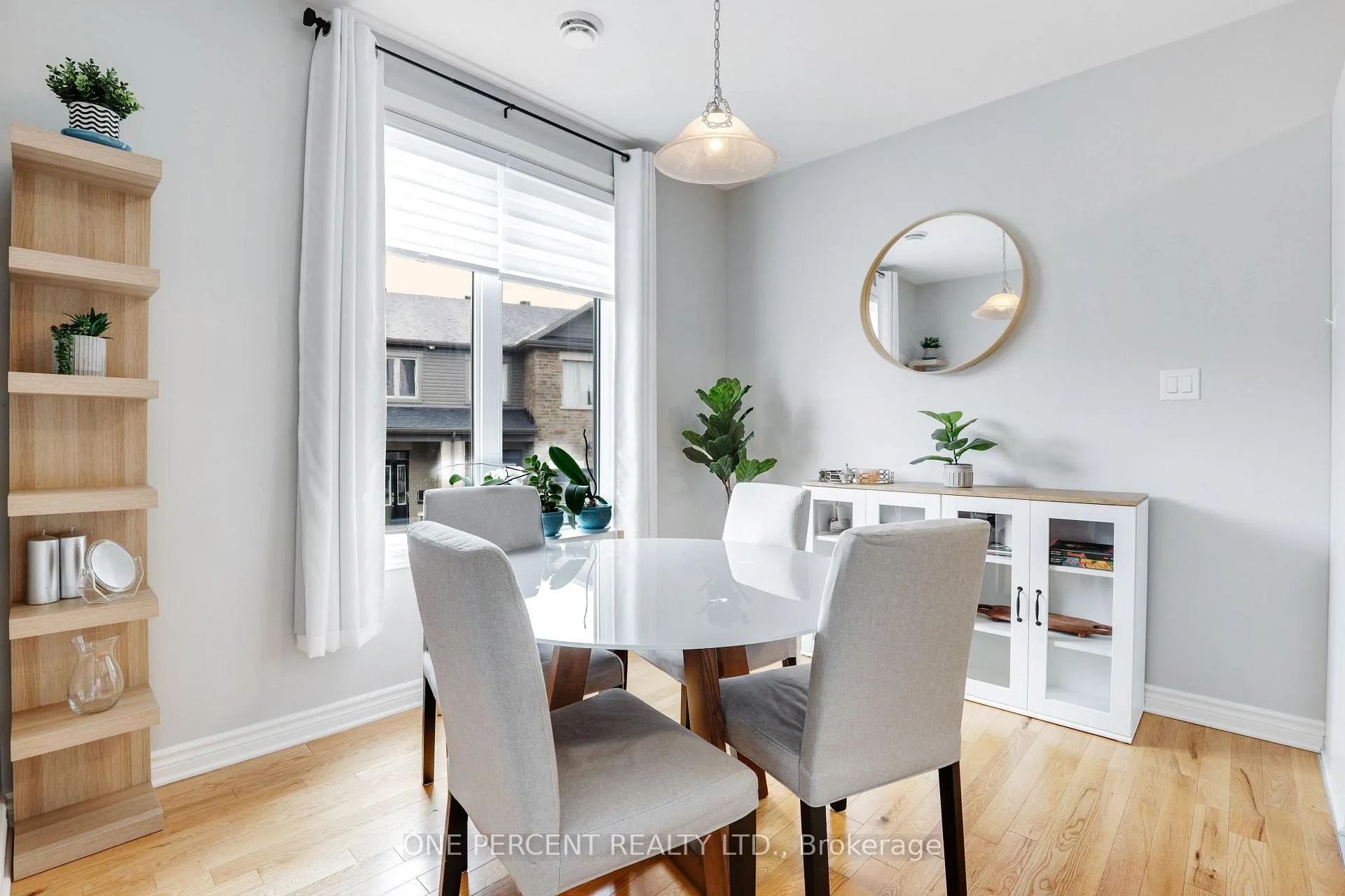 Photo 13 of Unit I, 735 Dearborn Private, Ottawa, Blossom Park/Kemp Park/Findlay Creek — HOMEH