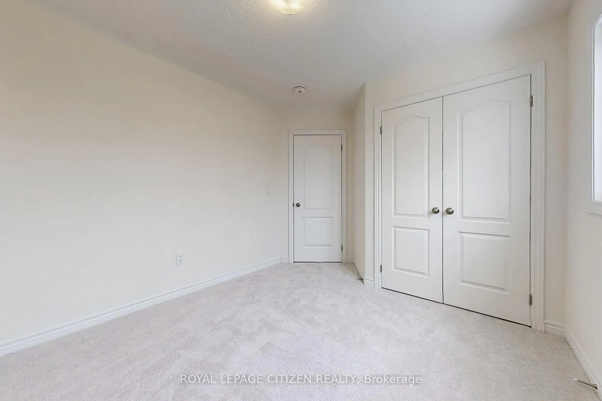 Photo 35 of 129 Cliff Thompson Crescent, Georgina, Sutton & Jackson's Point — HOMEH