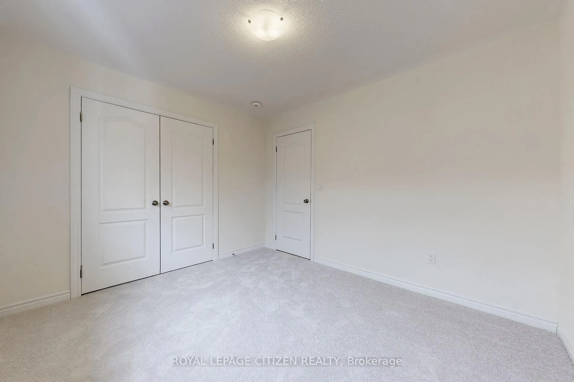 Photo 37 of 129 Cliff Thompson Crescent, Georgina, Sutton & Jackson's Point — HOMEH
