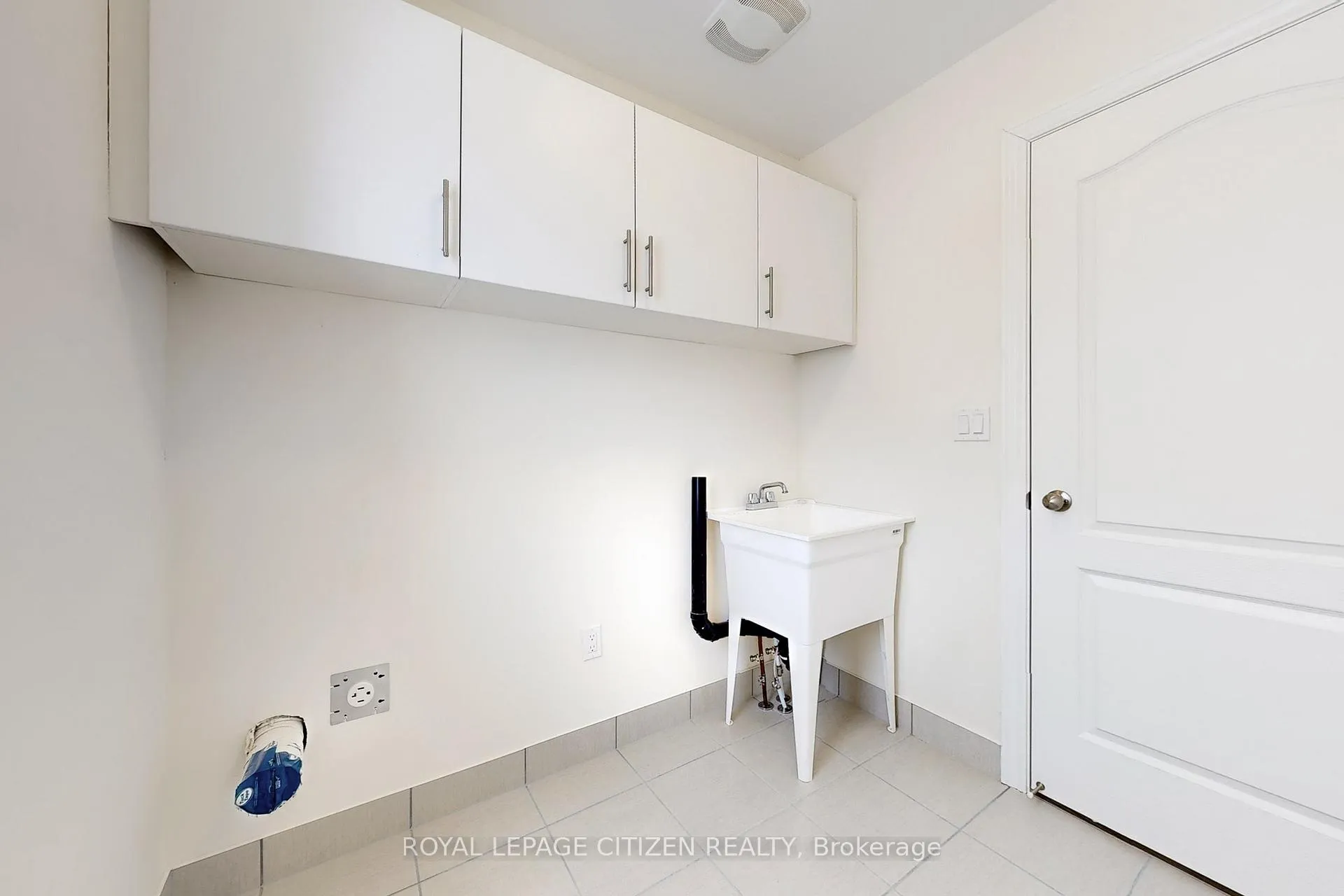 Photo 42 of 129 Cliff Thompson Crescent, Georgina, Sutton & Jackson's Point — HOMEH