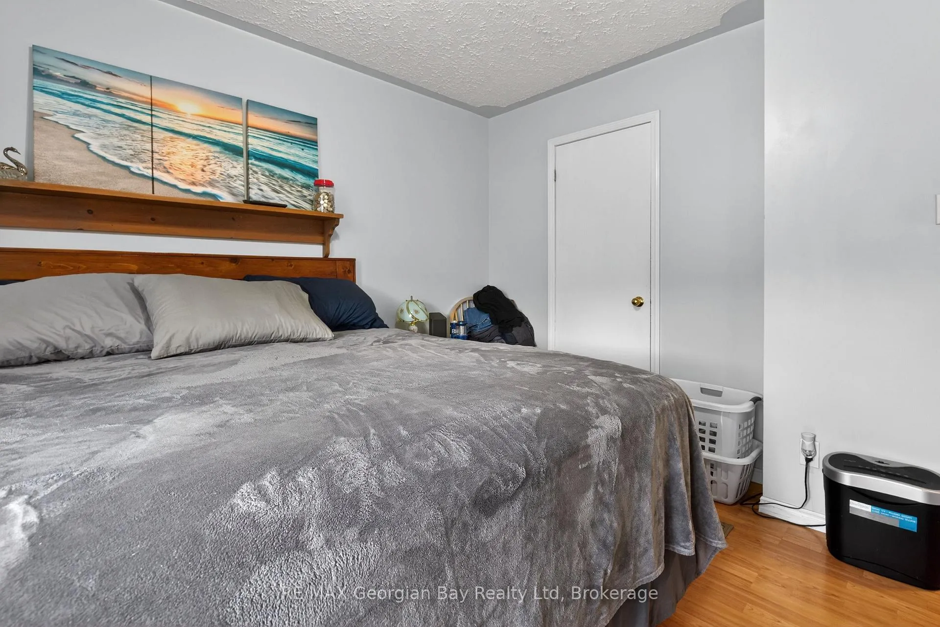Photo 11 of 19 Mercer Crescent, Penetanguishene — HOMEH