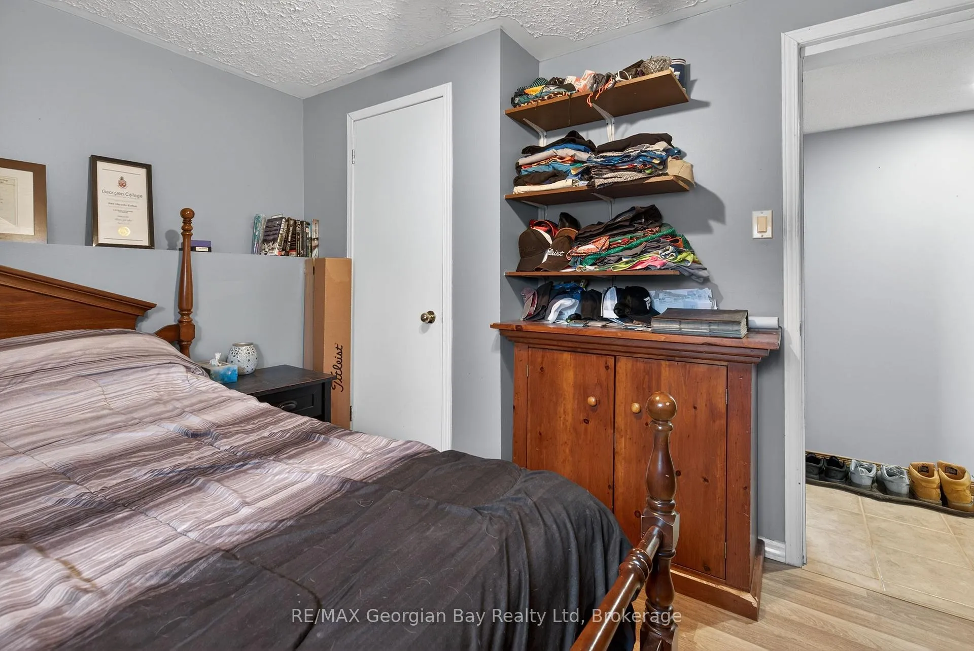 Photo 21 of 19 Mercer Crescent, Penetanguishene — HOMEH