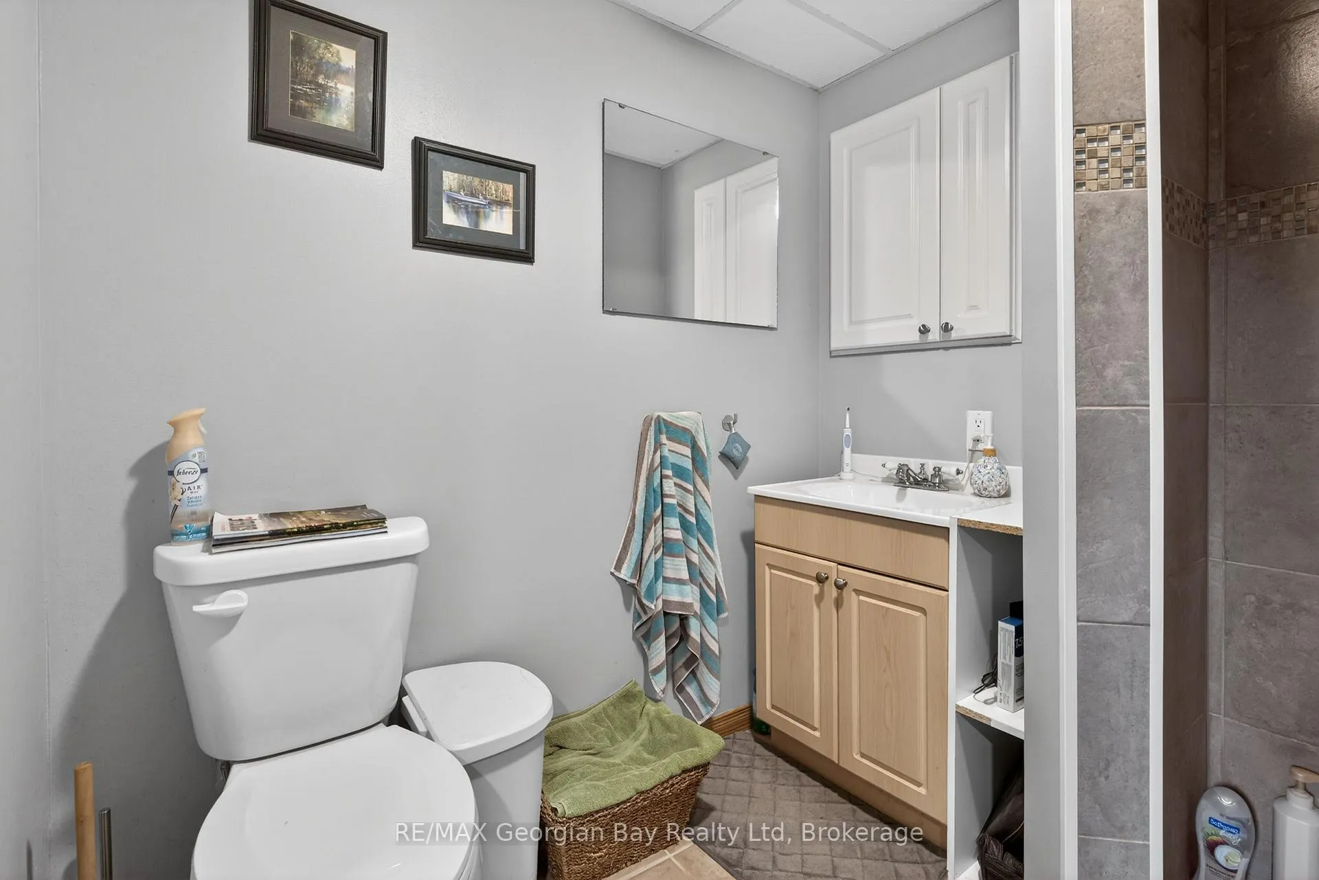 Photo 22 of 19 Mercer Crescent, Penetanguishene — HOMEH