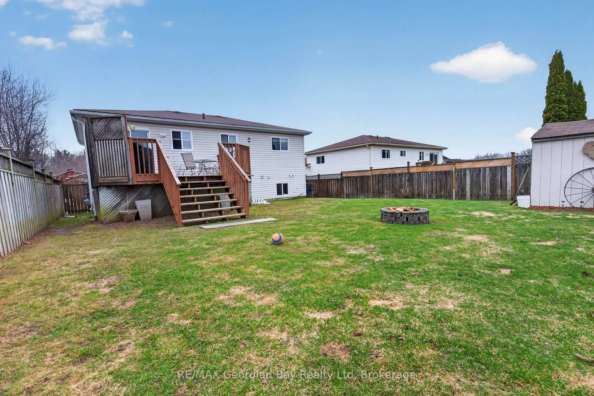 Photo 25 of 19 Mercer Crescent, Penetanguishene — HOMEH